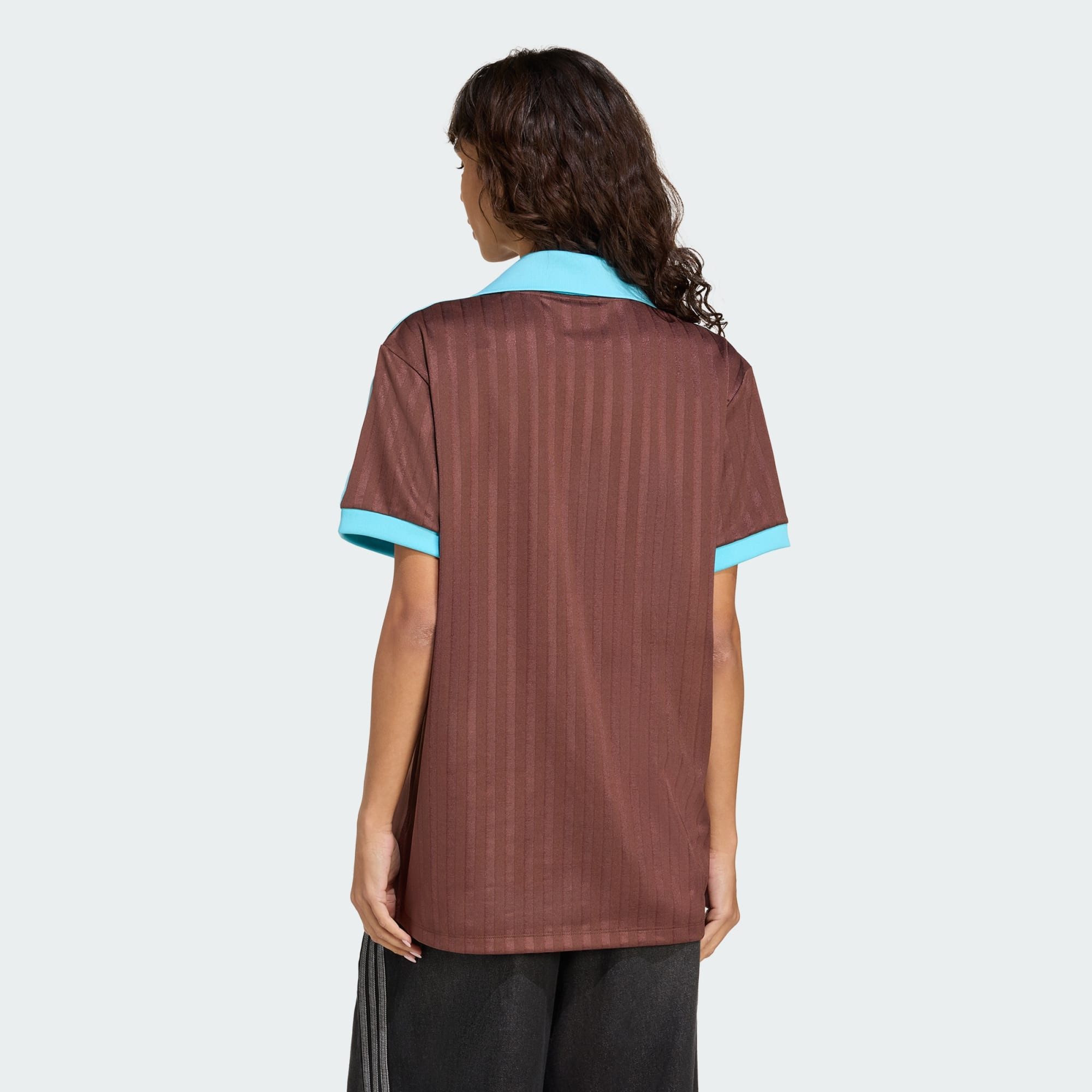 adidas Originals T-Shirt GRAPHIC FOOTBALL-INSPIRED JERSEY (1-tlg) günstig online kaufen