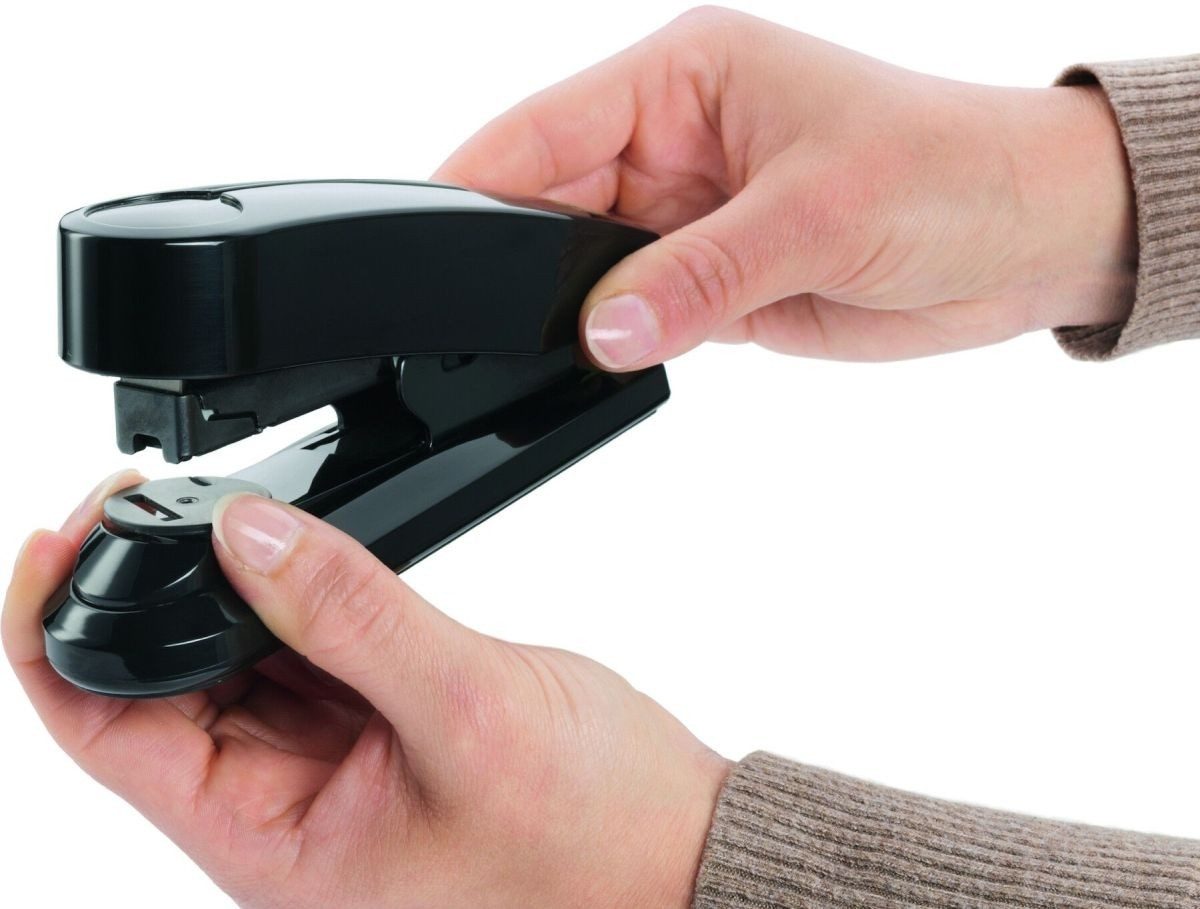 NOVUS Heftgerät Heftgerät B 4FC re+new Flat-Clinch schwarz