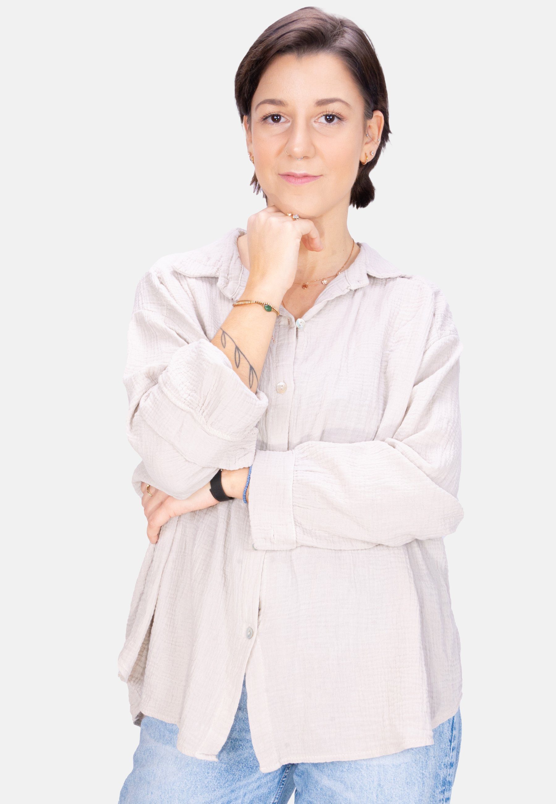 Seasons of April Hemdbluse Oversized Musselinbluse Sasha (1-tlg) Kurze Musselin Hemdbluse mit Knopfverschluss aus 100% Baumwolle