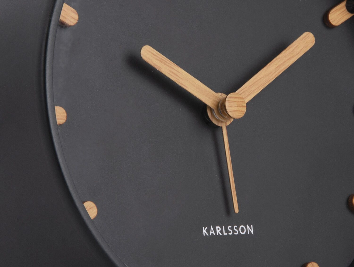 Karlsson Uhr Wecker im skandinavischen Stil GRACE, Ø 11 cm