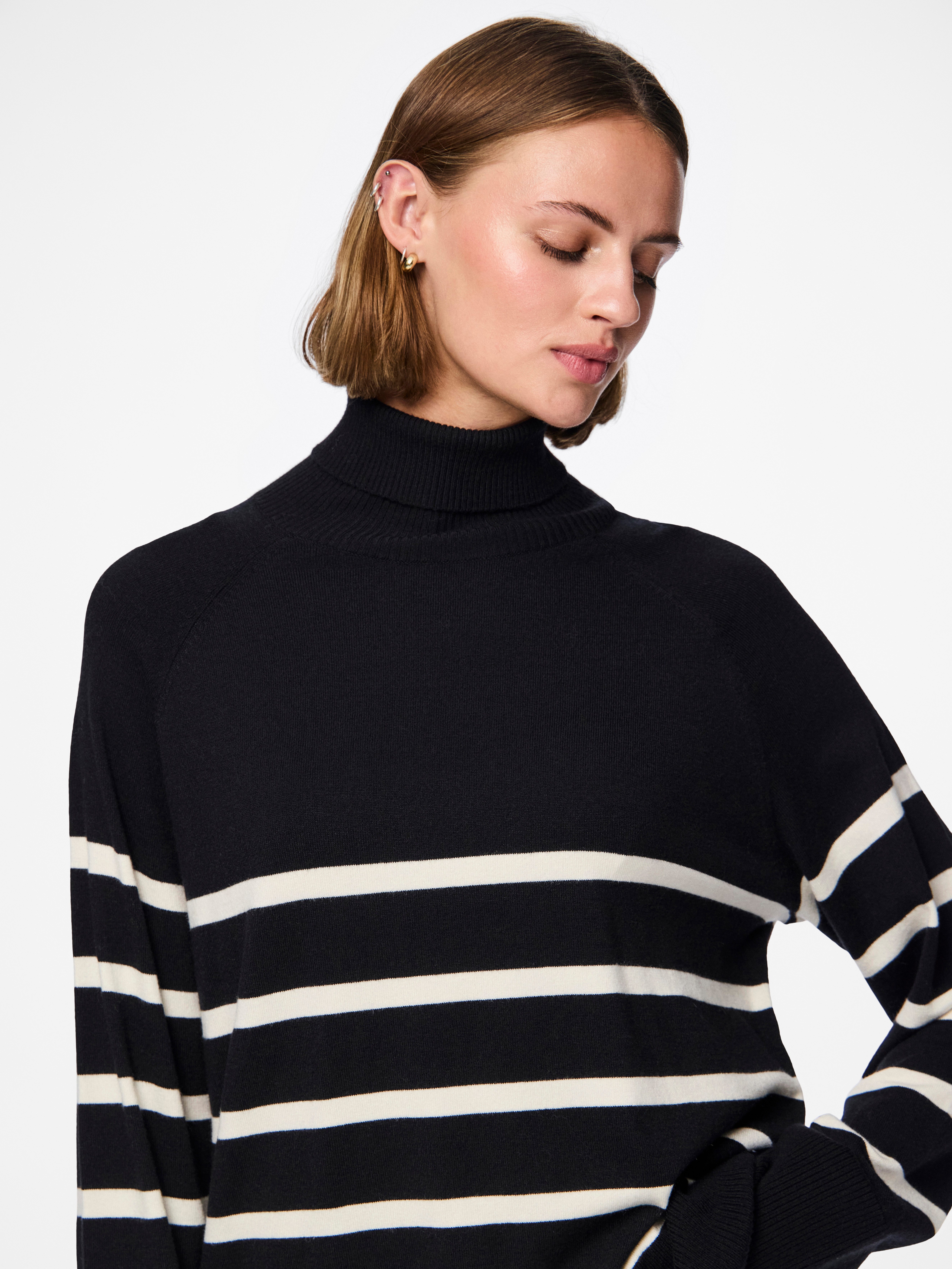 pieces Rollkragenpullover PCSIA LS ROLLNECK KNIT günstig online kaufen