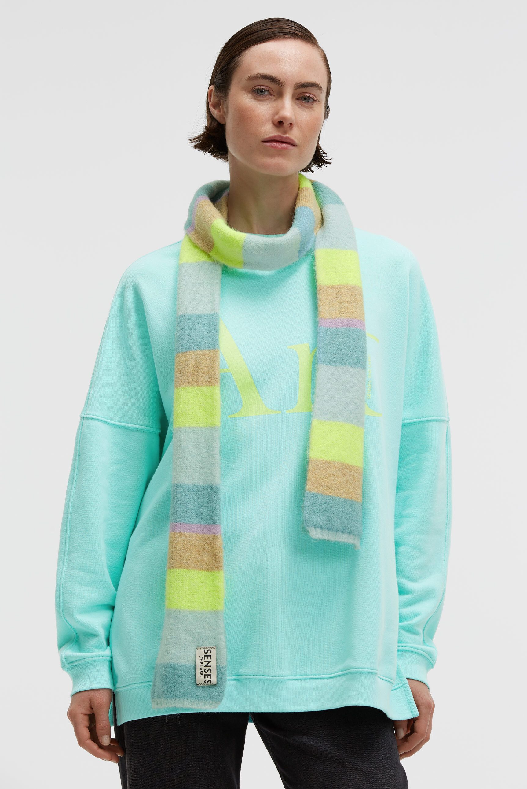 SENSES.THE LABEL Strickschal