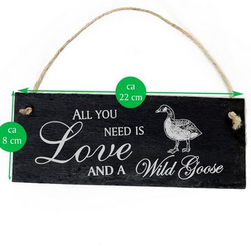 Dekolando Hängedekoration Wildgans 22x8cm All you need is Love and a Wild Goose
