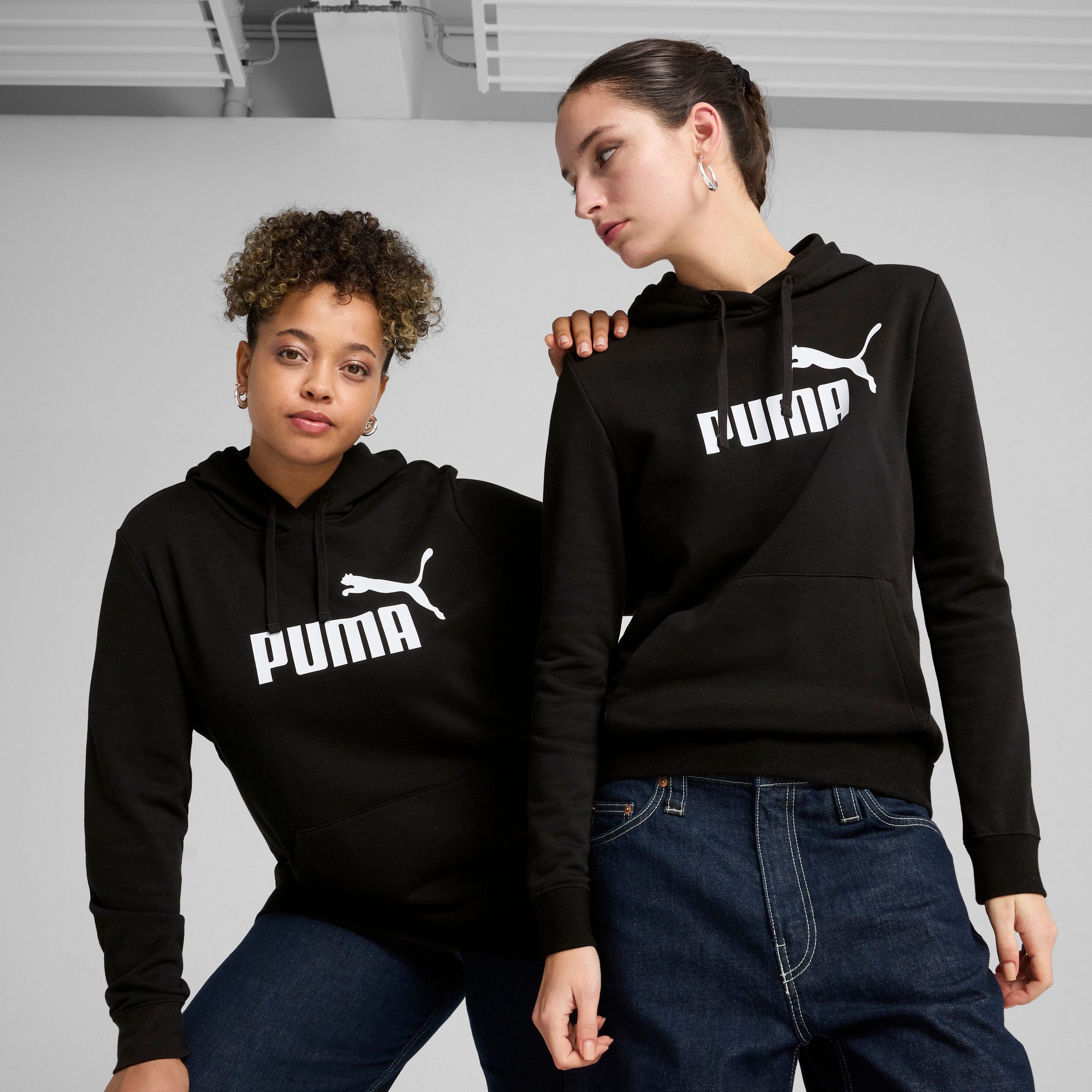 PUMA Kapuzensweatshirt ESS NO. 1 LOGO HOODIE TR