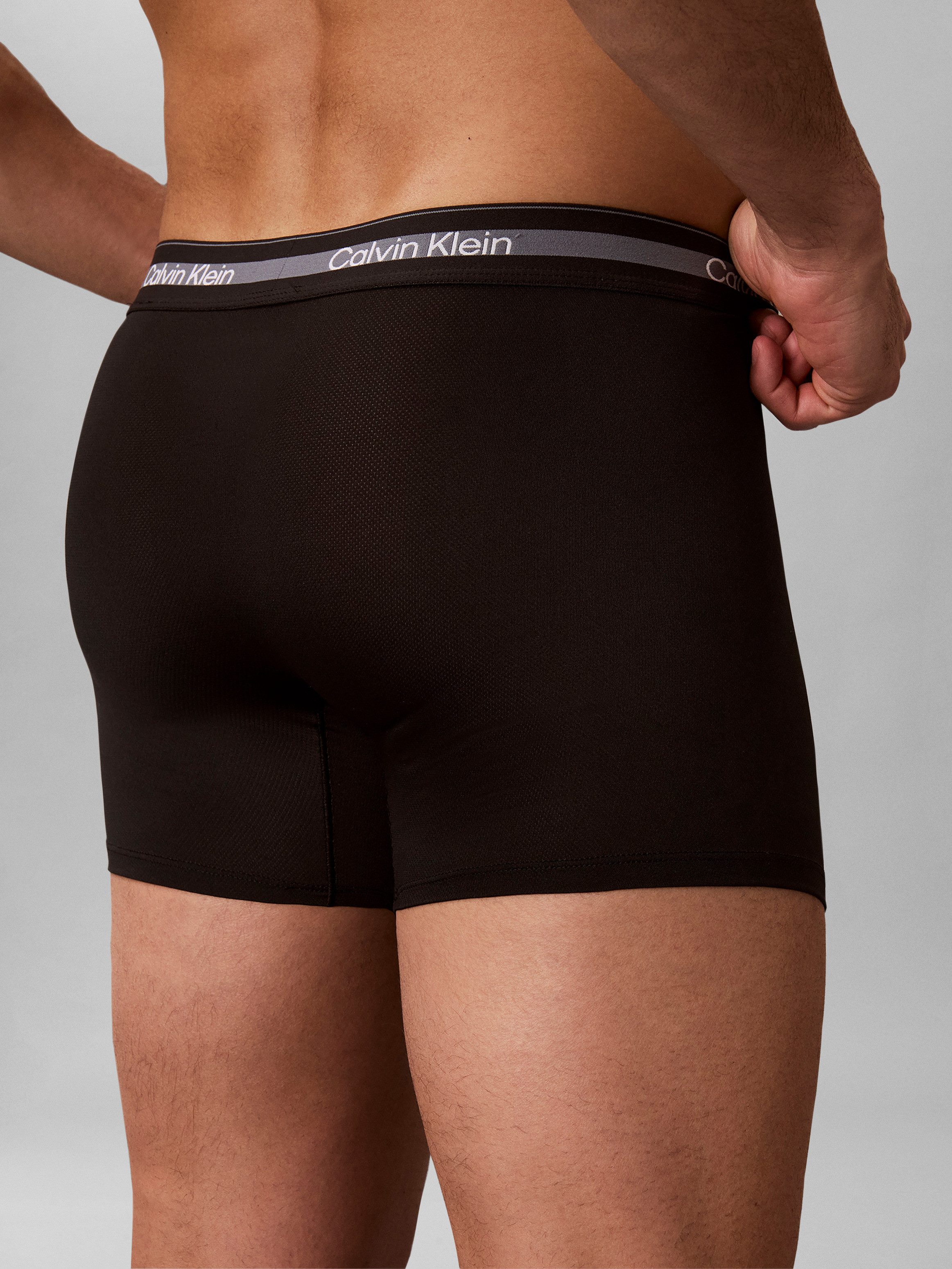 Calvin Klein Underwear Boxershorts (Packung, 3-St., 3er-Pack) Körpernahe Passform mit elastischem Bund