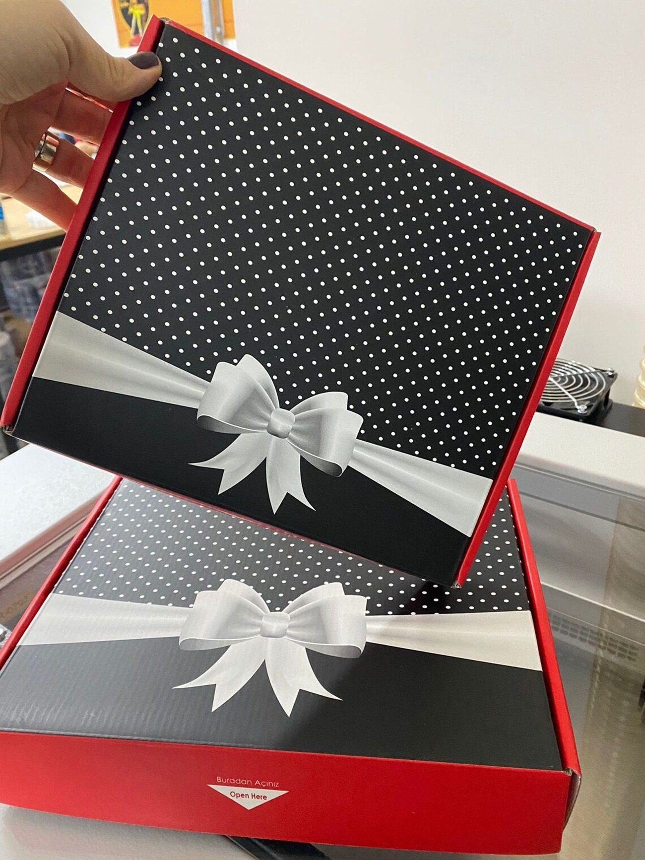 Geschenkelampe LED Nachttischlampe Ballon Herzen 3D Gravur mehrfarbiges Geschenk für Muttertag, Leuchte 7 Farben fest integriert, Muttertagsgeschenk, beste Mama der Welt