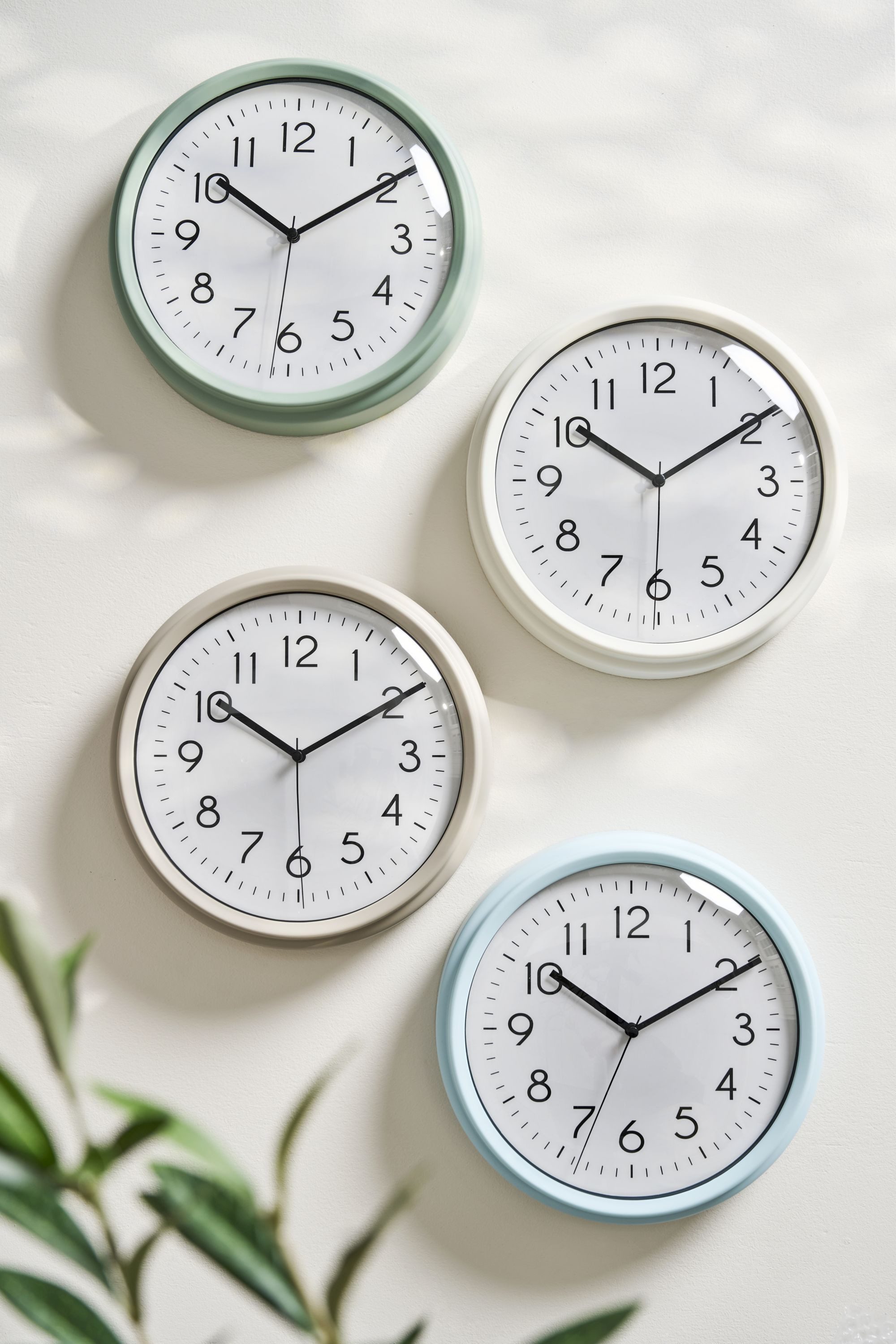 Ib Laursen Wanduhr Ib Laursen - Wanduhr Ø 26 cm Kunststoff Sand 9707-35 günstig online kaufen