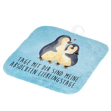 Mr. & Mrs. Panda Topflappen Pinguin umarmen - Eisblau - Geschenk, Umarmung, Ofenhandschuh, Paar, (1-tlg), Hitzebeständig