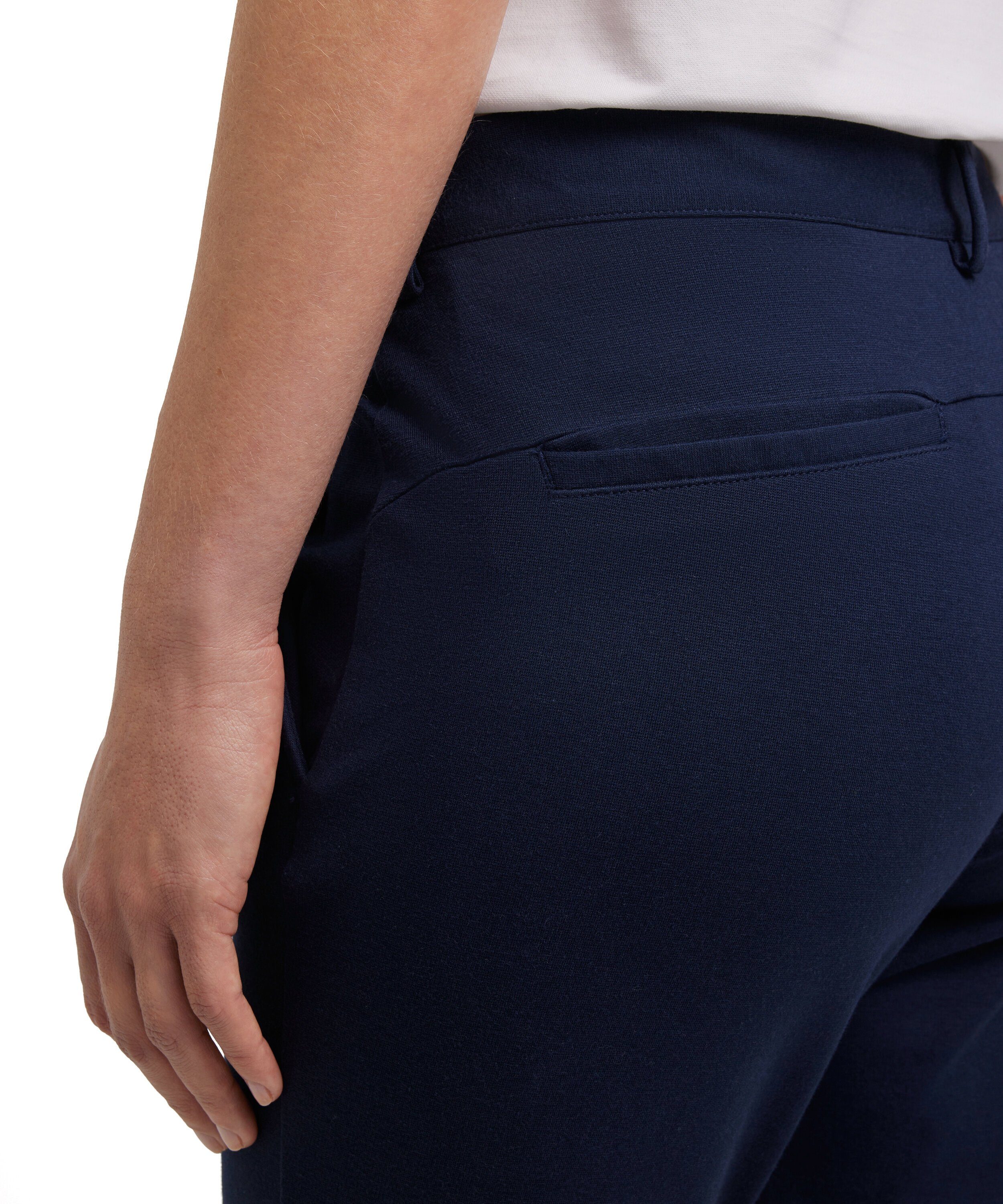 FALKE Golfhose Golf Hose (1-tlg) aus atmungsaktivem Material