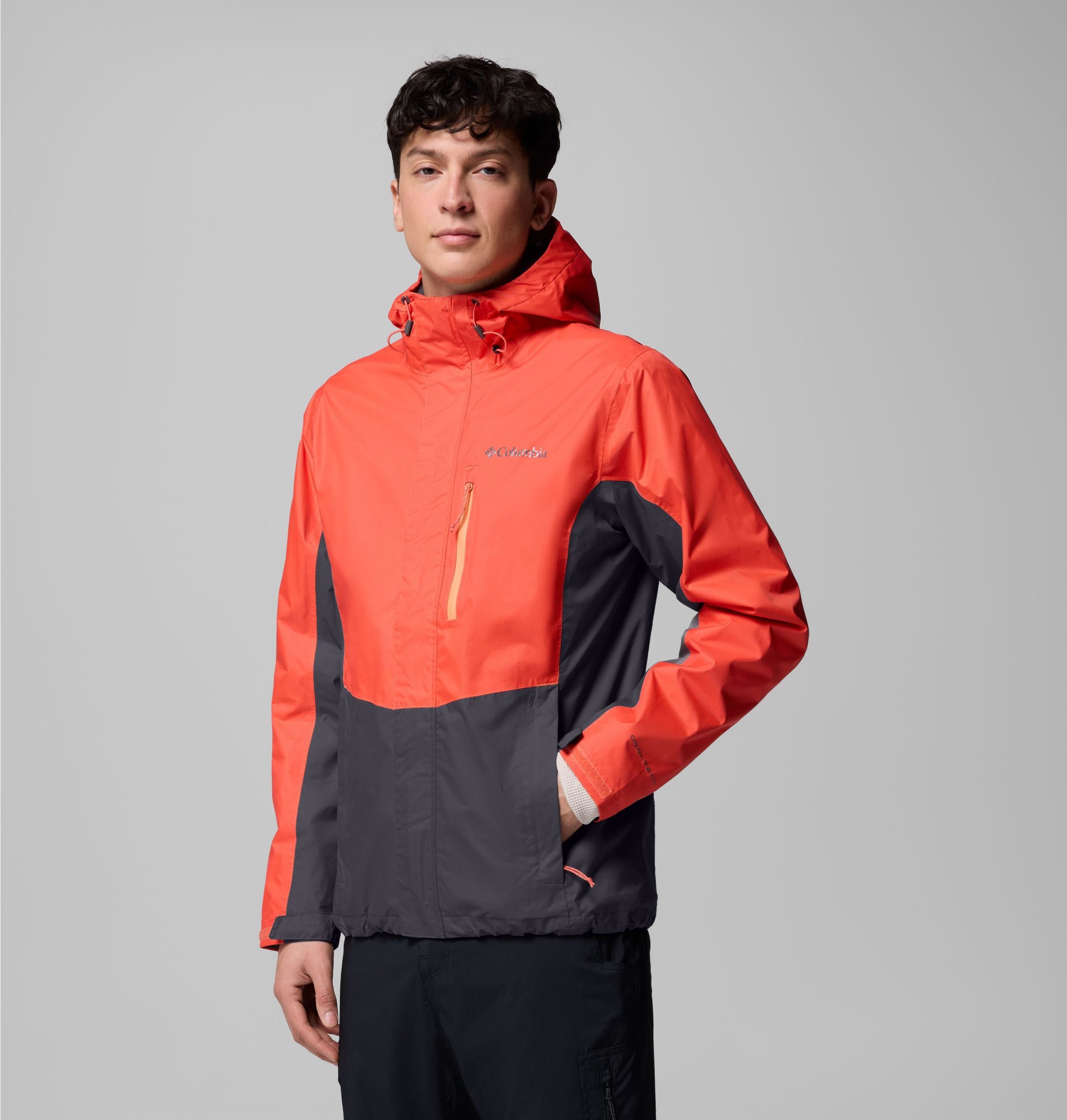 Columbia Regenjacke Pouring Adventure III Jacket sportliche Logostickerei, wasserdichtes und winddichtes Material