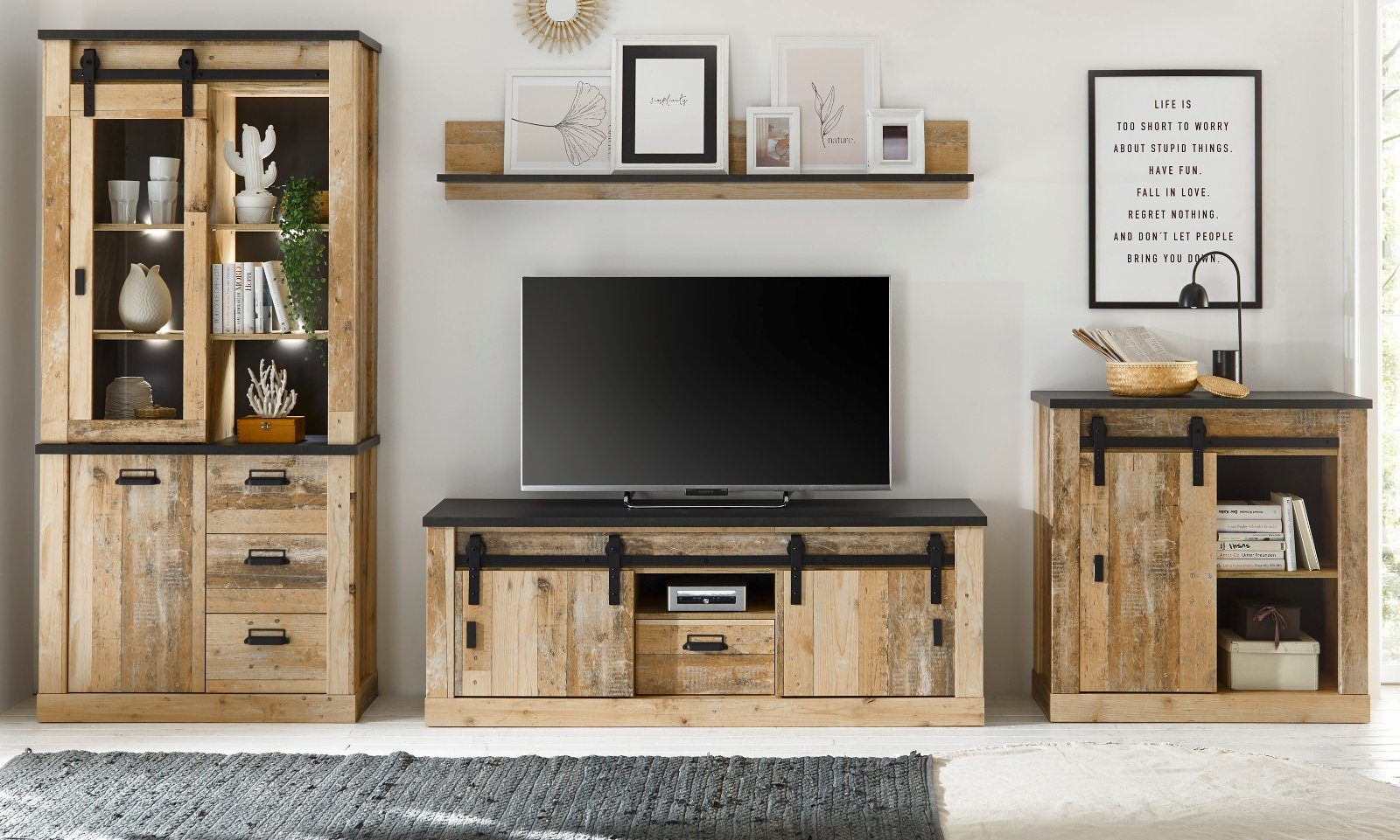 Furn.Design Wohnwand Stove, (Wohnzimmer 4-teilig in Used Wood, Breite 390 cm), mit Schiebetüren, Soft-Close