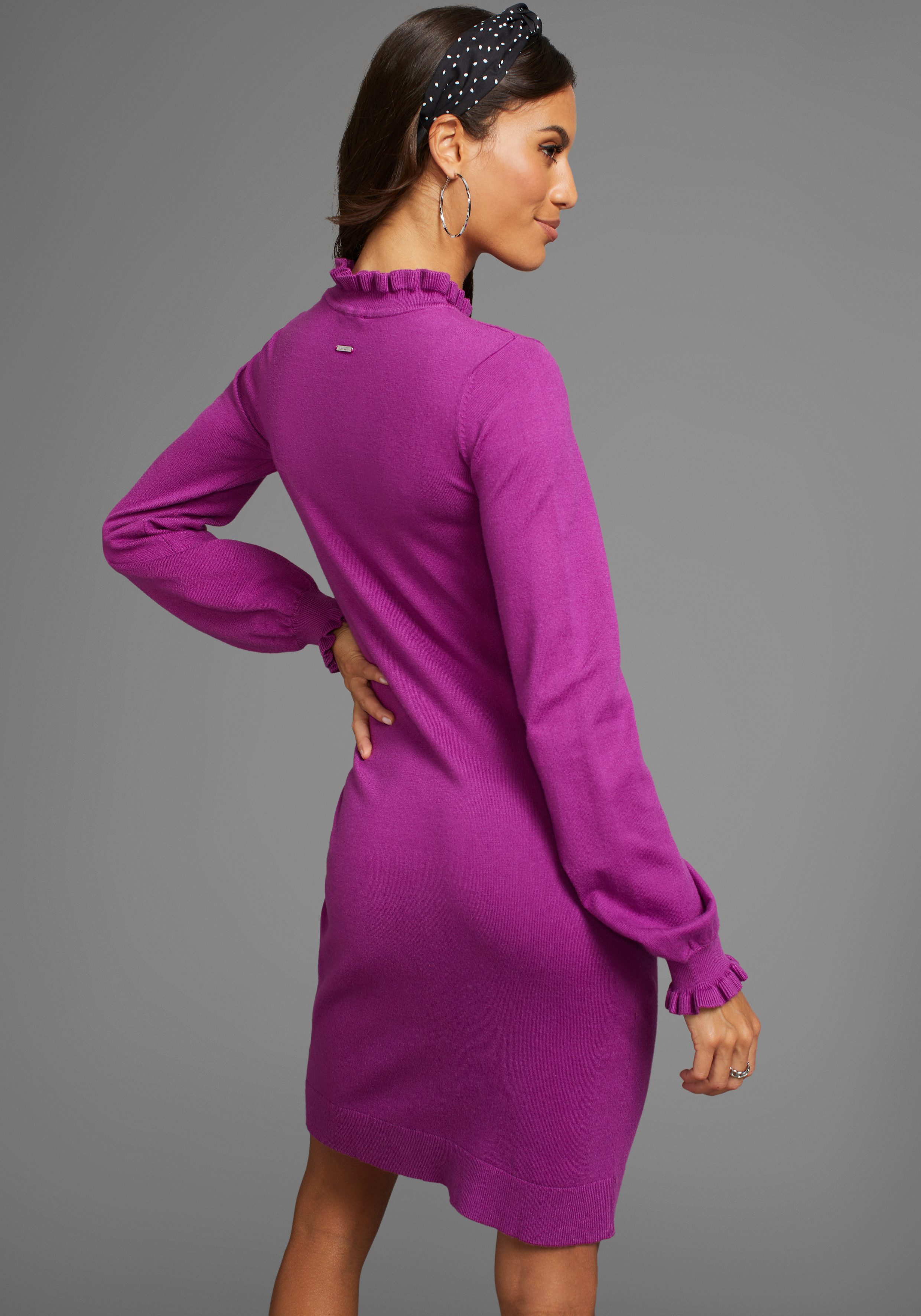 Laura Scott Strickkleid aus Viskosemischung mit femininem Rüschendetail günstig online kaufen