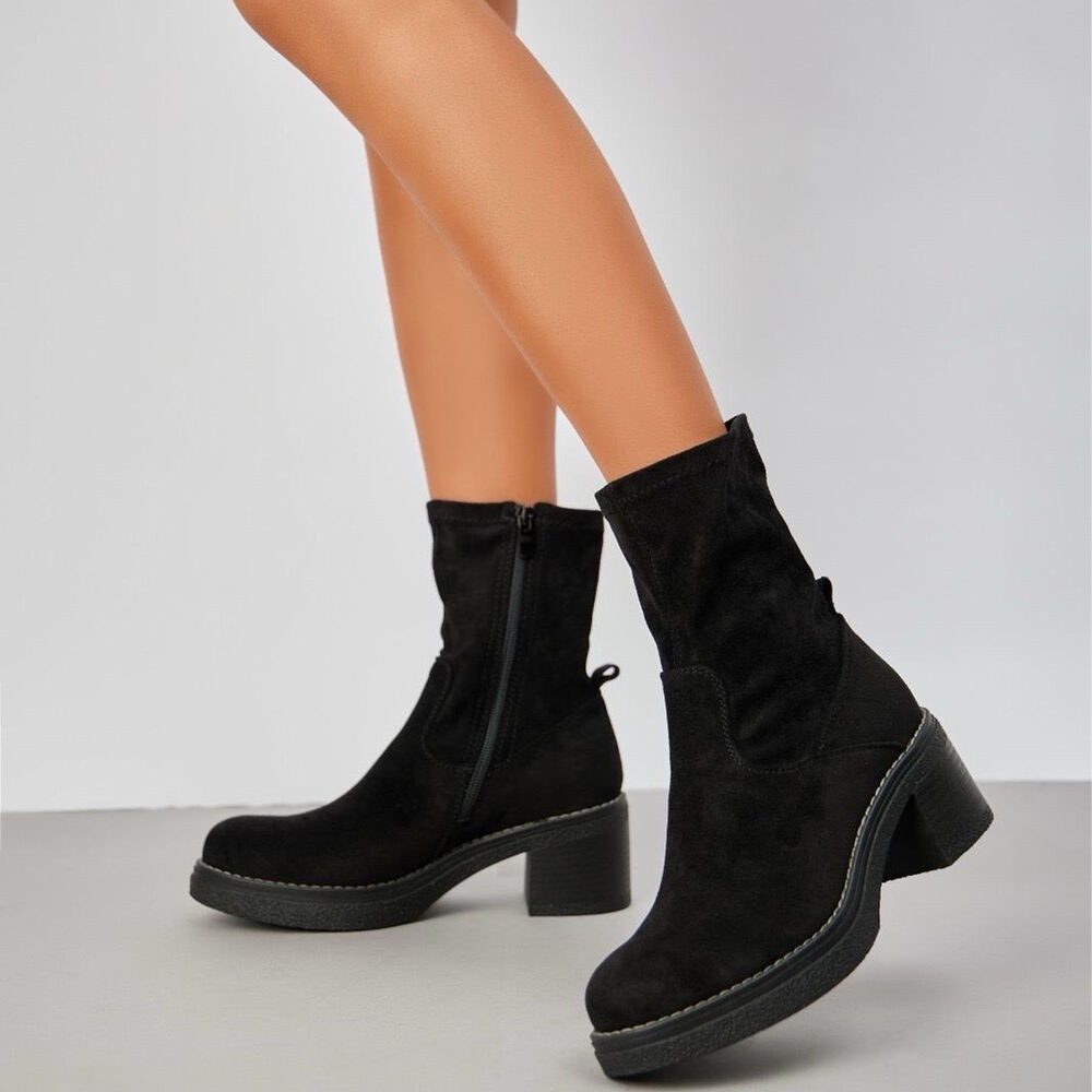 Ital-Design Elegante Ankle Boots mit Blockabsatz für Damen Plateaustiefelette (90598755) Blockabsatz Stiefeletten in Schwarz