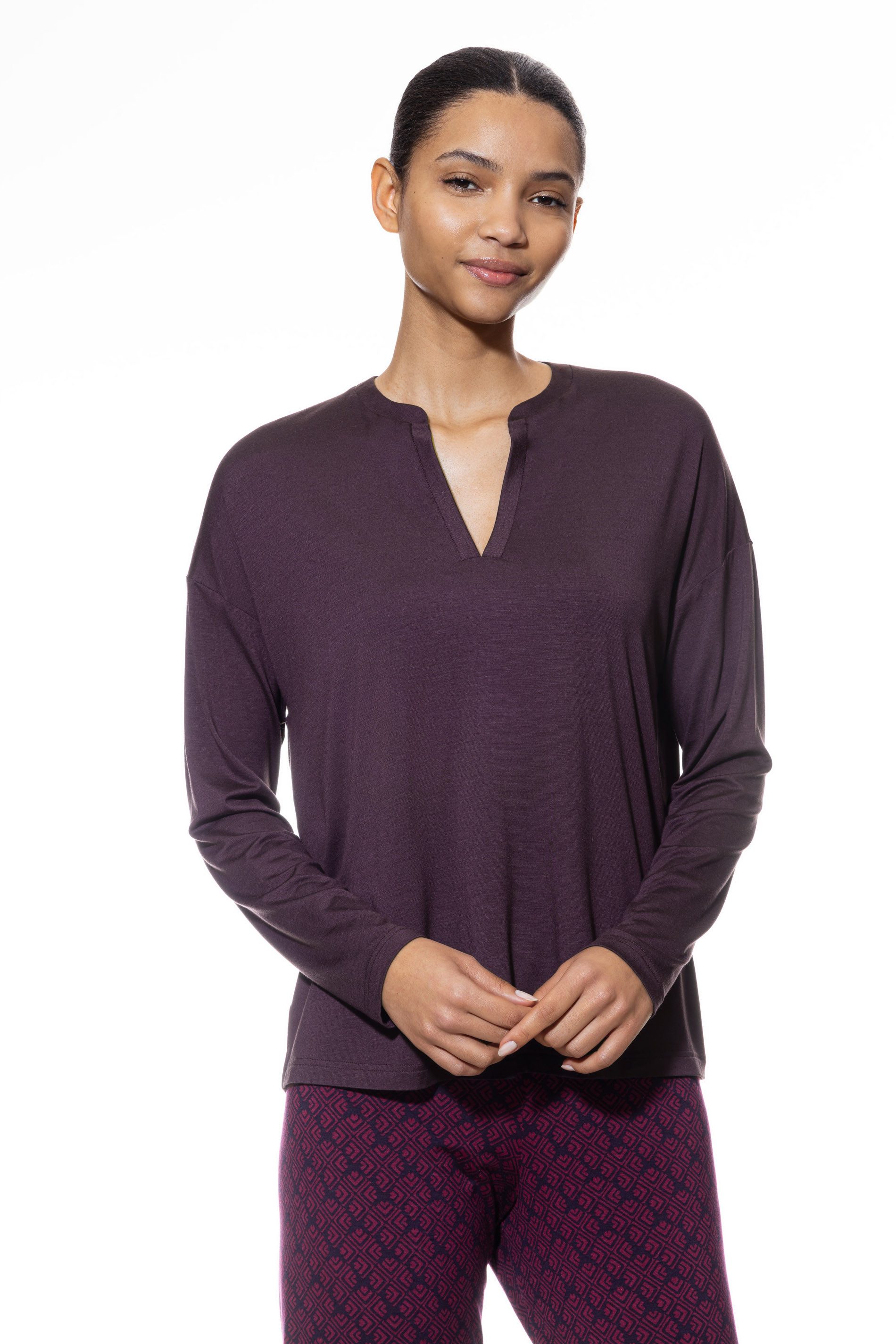 Mey T-Shirt Mey T-Shirt Langarm 1210018 Perfect Plum (1 Stück, 1-tlg., 1 Stück) Satindetails