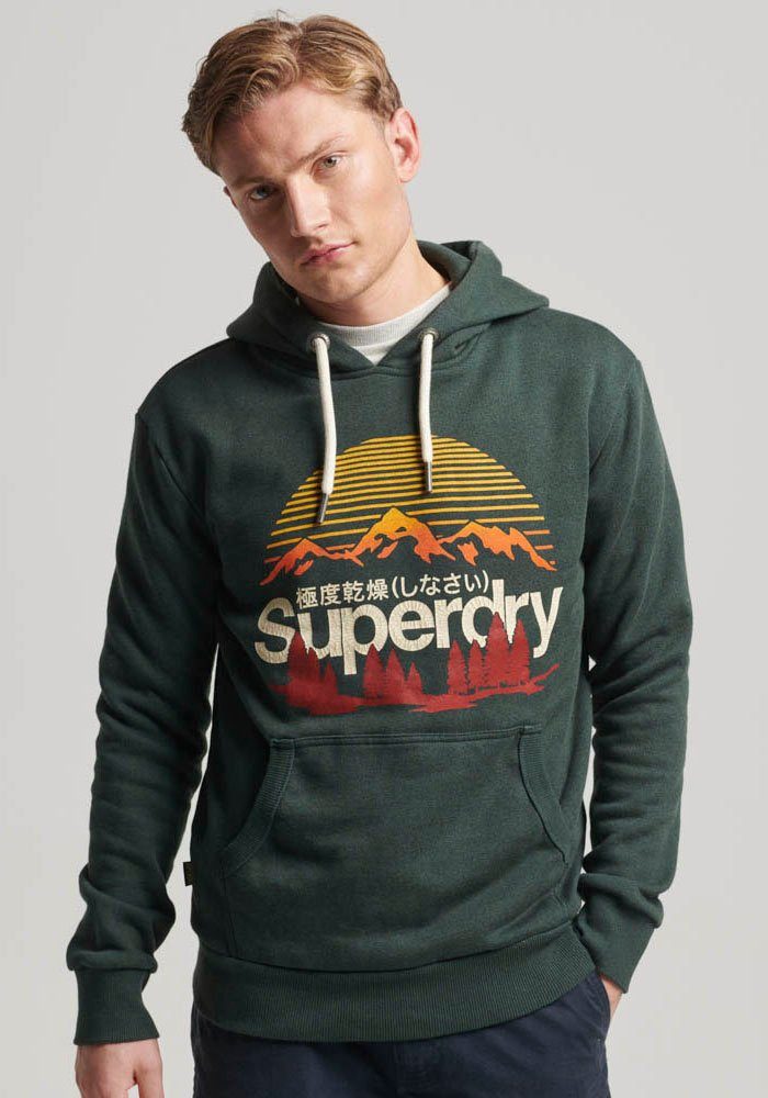 Superdry Kapuzensweatshirt CL GREAT OUTDOORS GRAPHIC HOOD Campus Green Grit