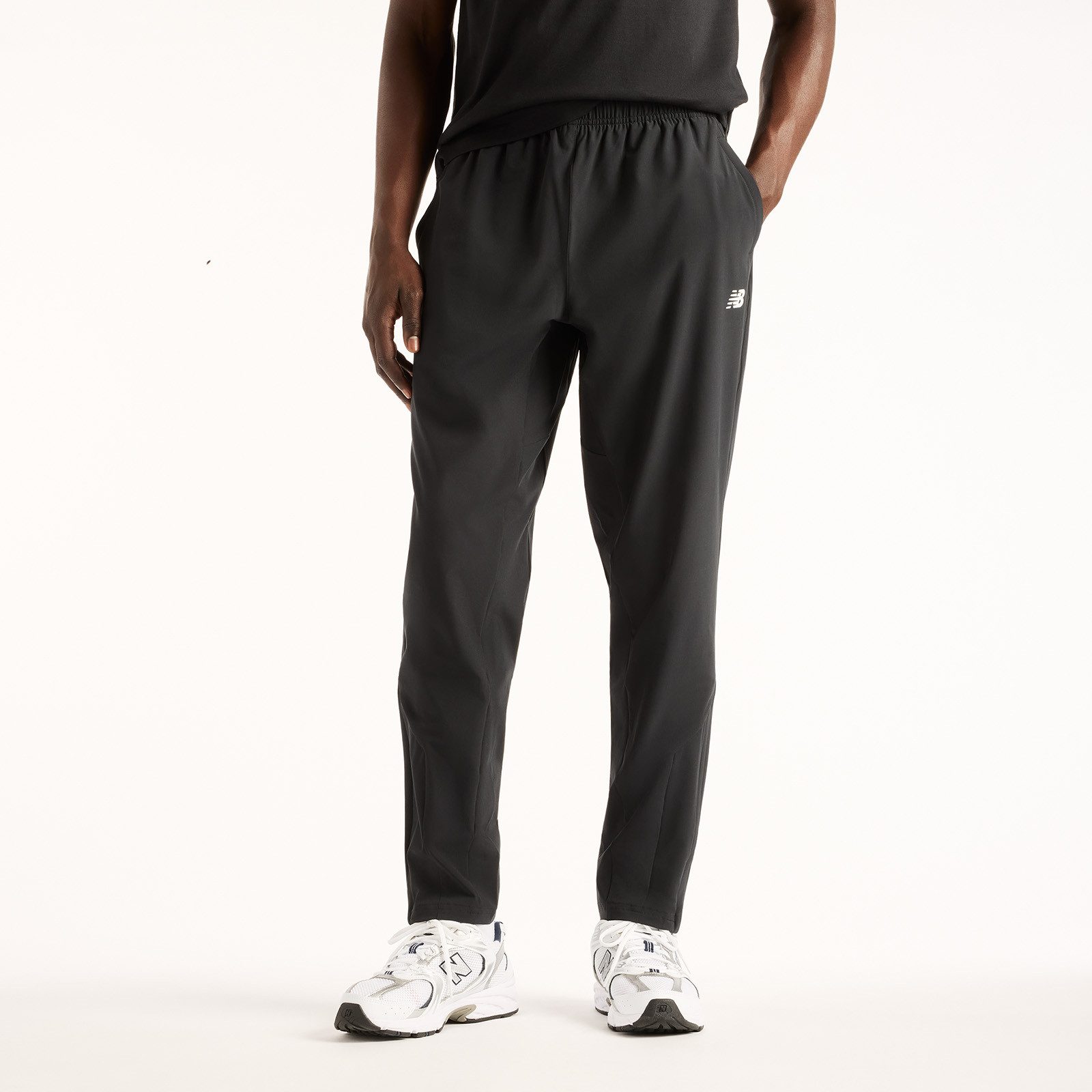 New Balance Trainingshose UTILITY STRETCH WOVEN PANT Trainingshose für Fitness und Sportmode, sportlicher Stil, Ansicht 1