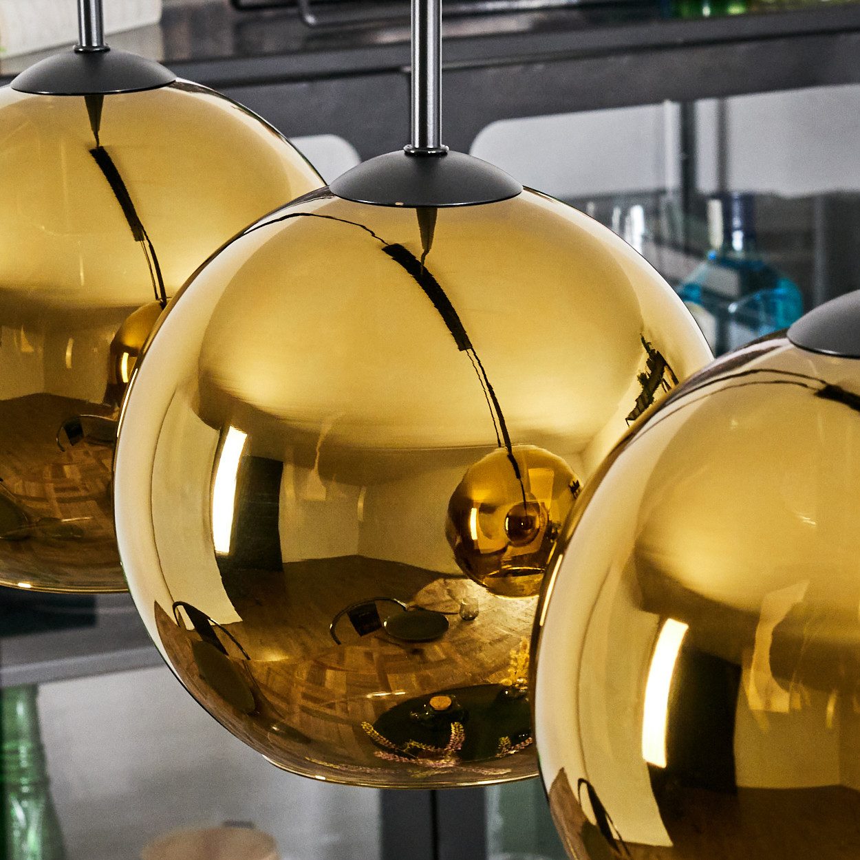 hofstein Hängeleuchte Hängelampe aus Metall/Glas in Schwarz/Goldfarben, Hängeleuchte im modernen Retro/Vintage-Design (15 cm), 4 x E27