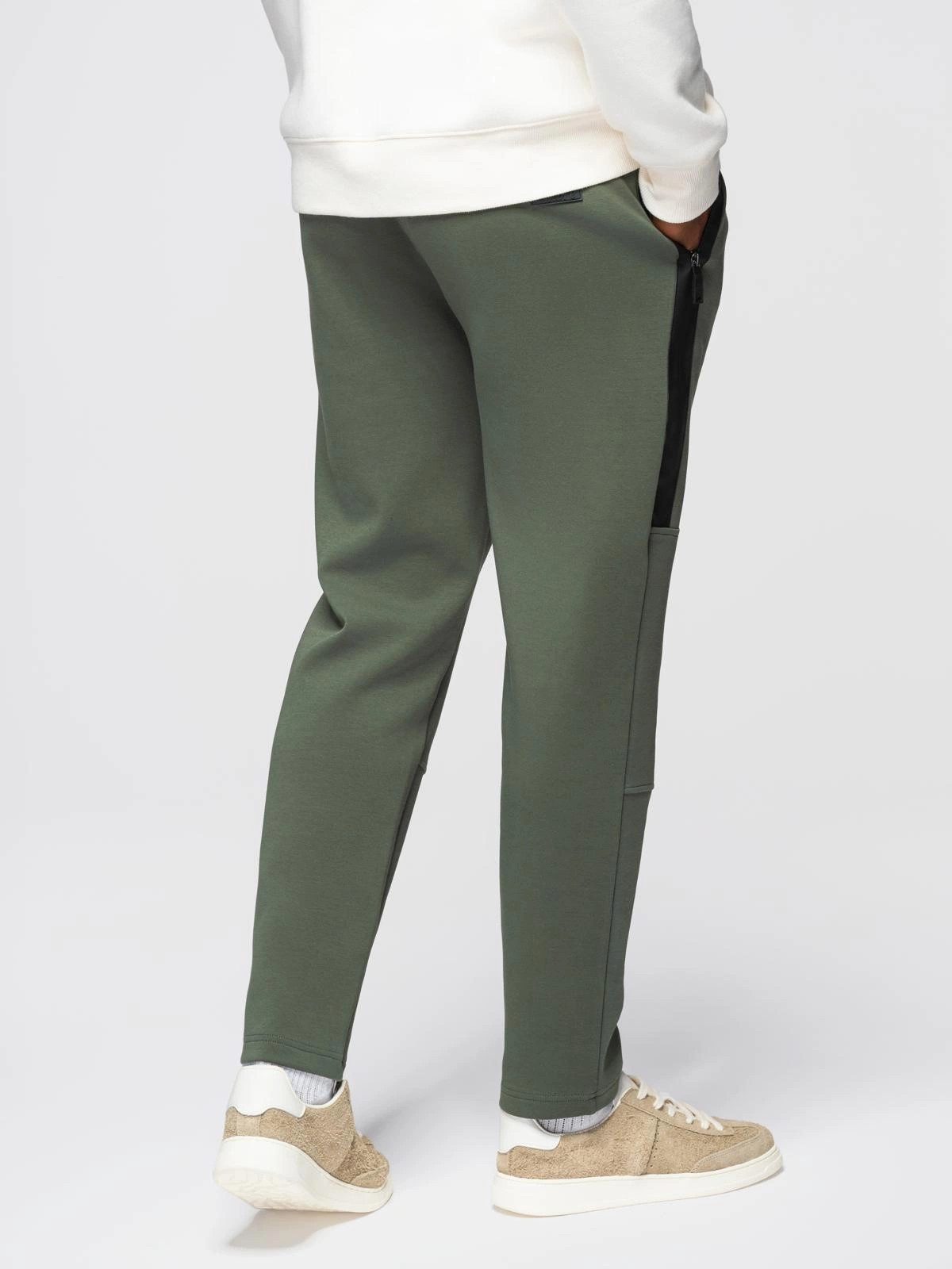 OMBRE Sweathose Herren-Jogginghose mit geradem Bein und Gummidetails