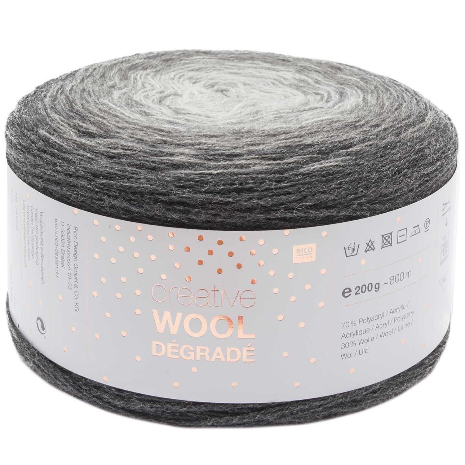 Rico Design Creative Wool Degrade & Super6 Farbverlaufswolle Stricken Häkeln Häkelwolle, 800,00 m (200g Strickwolle Strickgarn Handstrickgarn mit Farbverlauf, Farbverlaufsgarn mit Wolle zum stricken und häkeln), mit Anleitung für 1 Tuch in der Bandarole