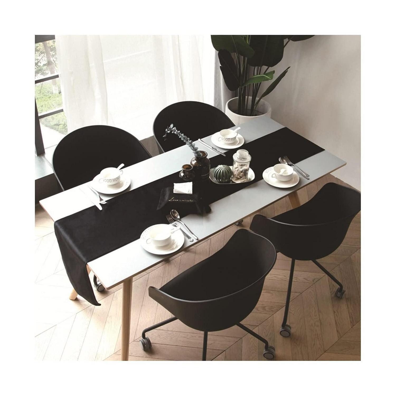 LuxusKollektion Tischläufer Tischläufer Samt Schwarz 32x180CM (1-tlg)