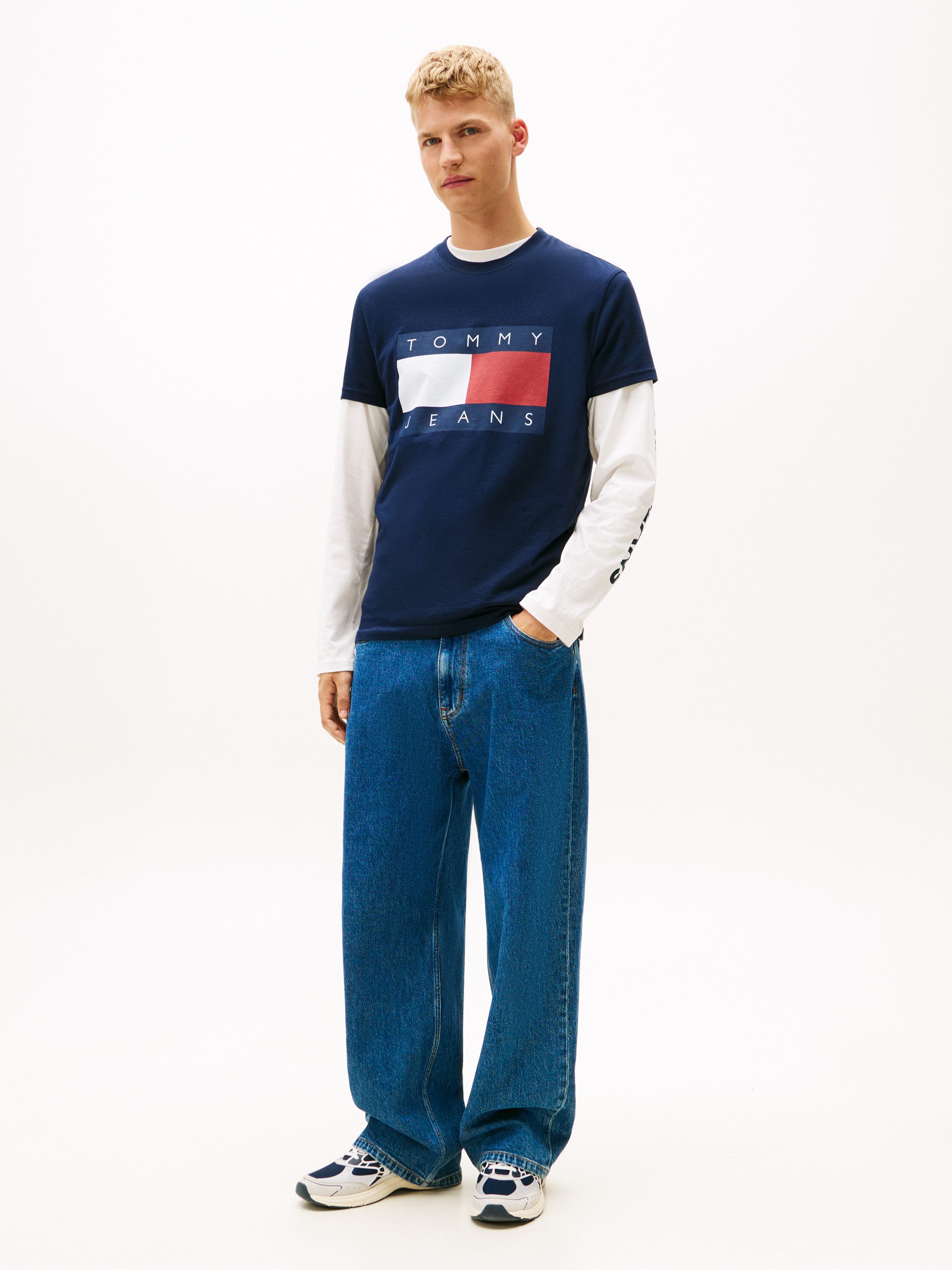 Tommy Jeans T-Shirt Rundhalsausschnitt, Regular Fit, Logo-Druck
