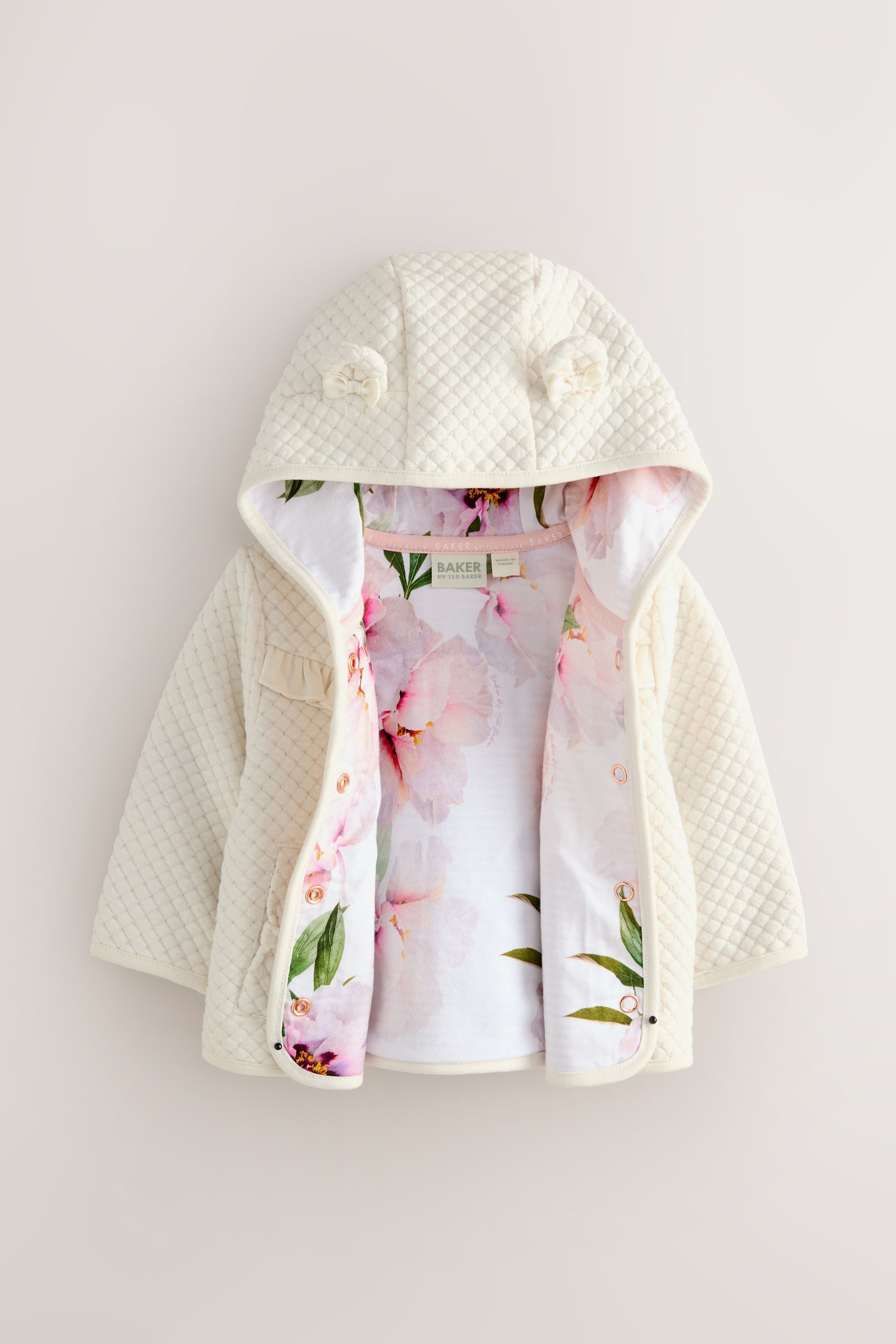 Baker by Ted Baker Steppjacke Baker by Ted Baker wattierte Lurex-Kapuzenjacke (1-St)