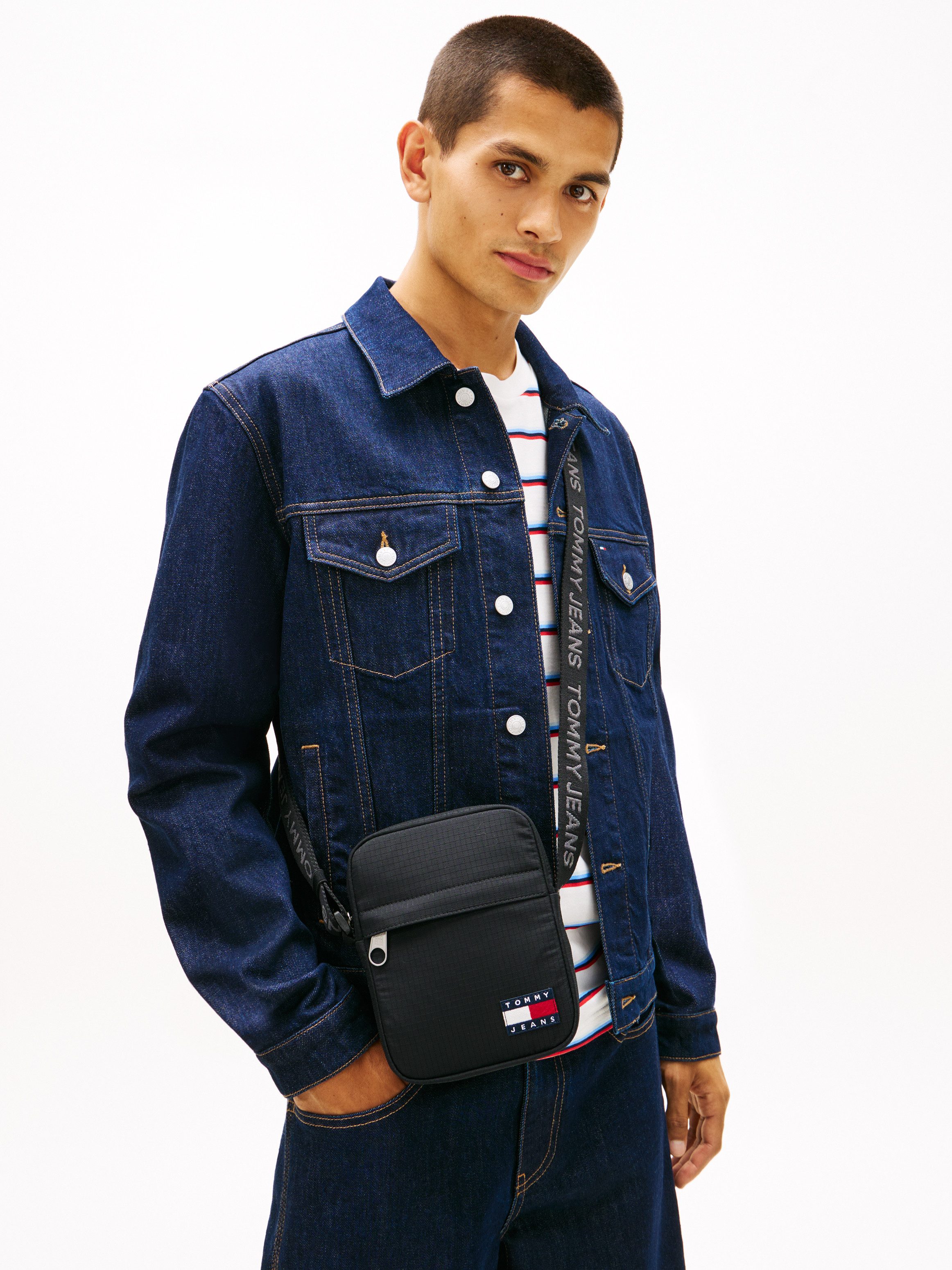 Tommy Jeans Umhängetasche TJM ESS DAILY RIPSTOP REPORTER, Unisex Schultertasche, Crossbodybag mit Logo-Aufnäher