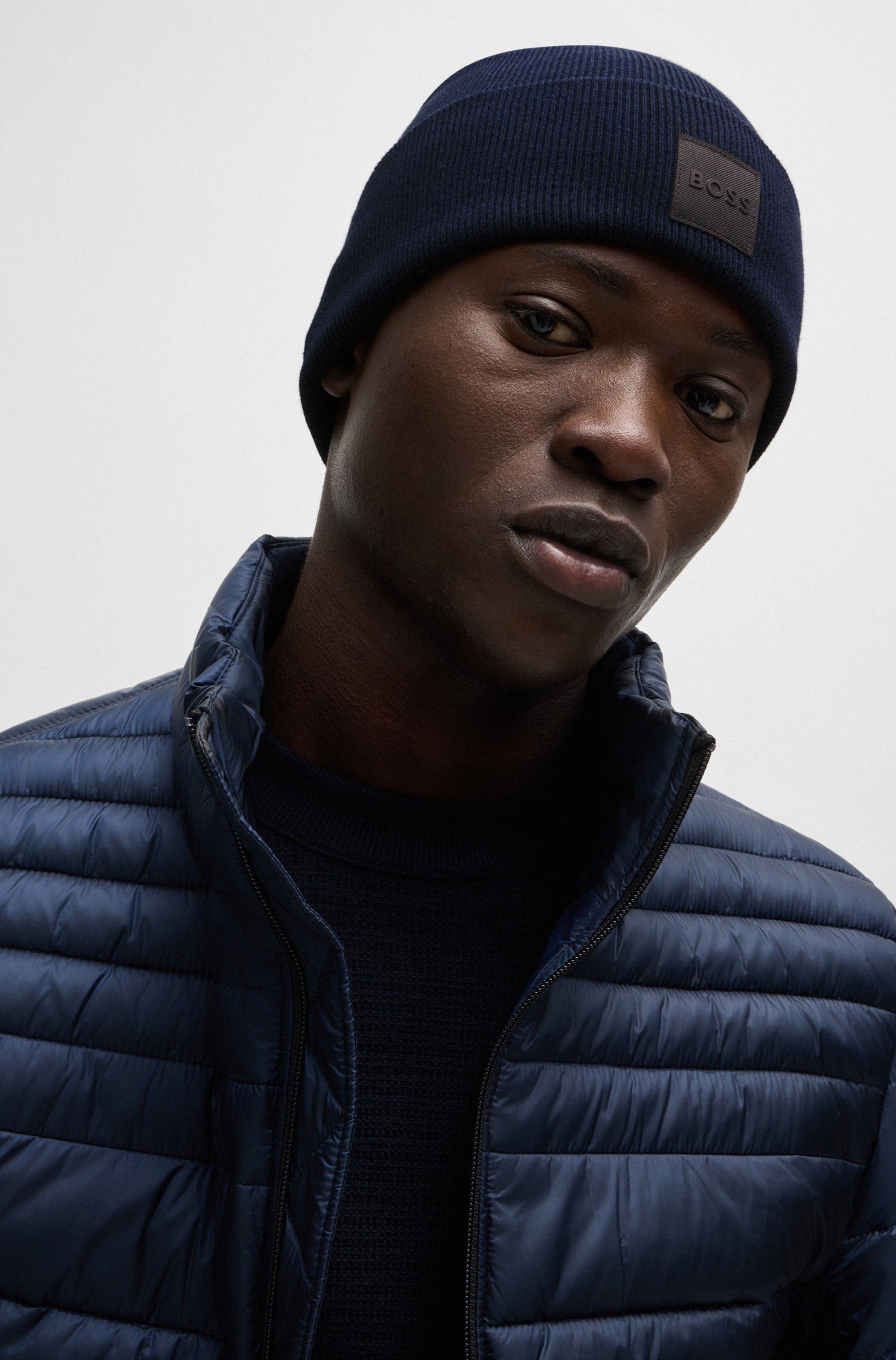 BOSS ORANGE Strickmütze Fantastico_R_Hat mit BOSS-Aufnäher günstig online kaufen