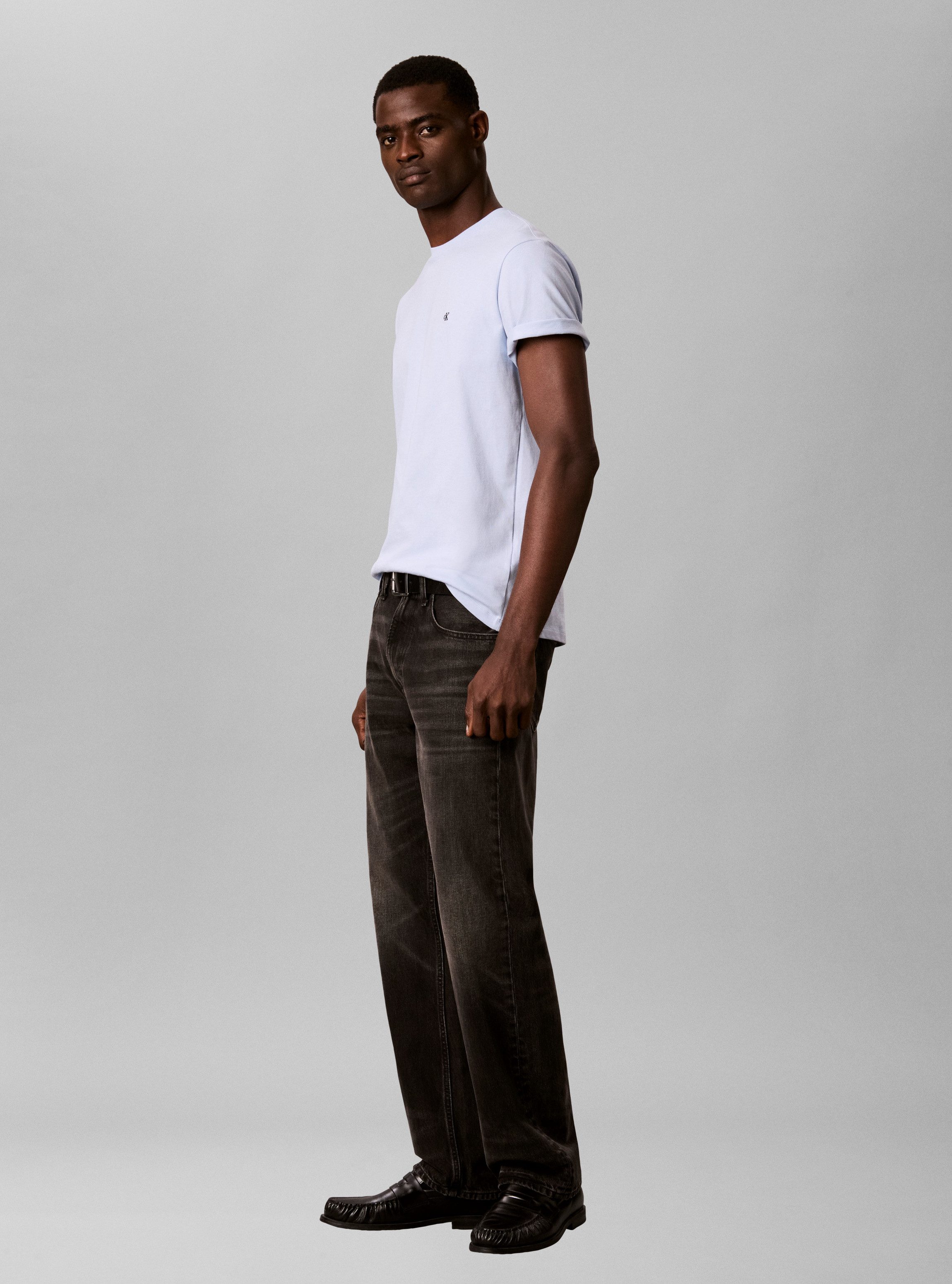 Calvin Klein Jeans T-Shirt CLASSIC MONOGRAM TEE Regular fit mit Rundhalsausschnitt – Bild 4 von 5