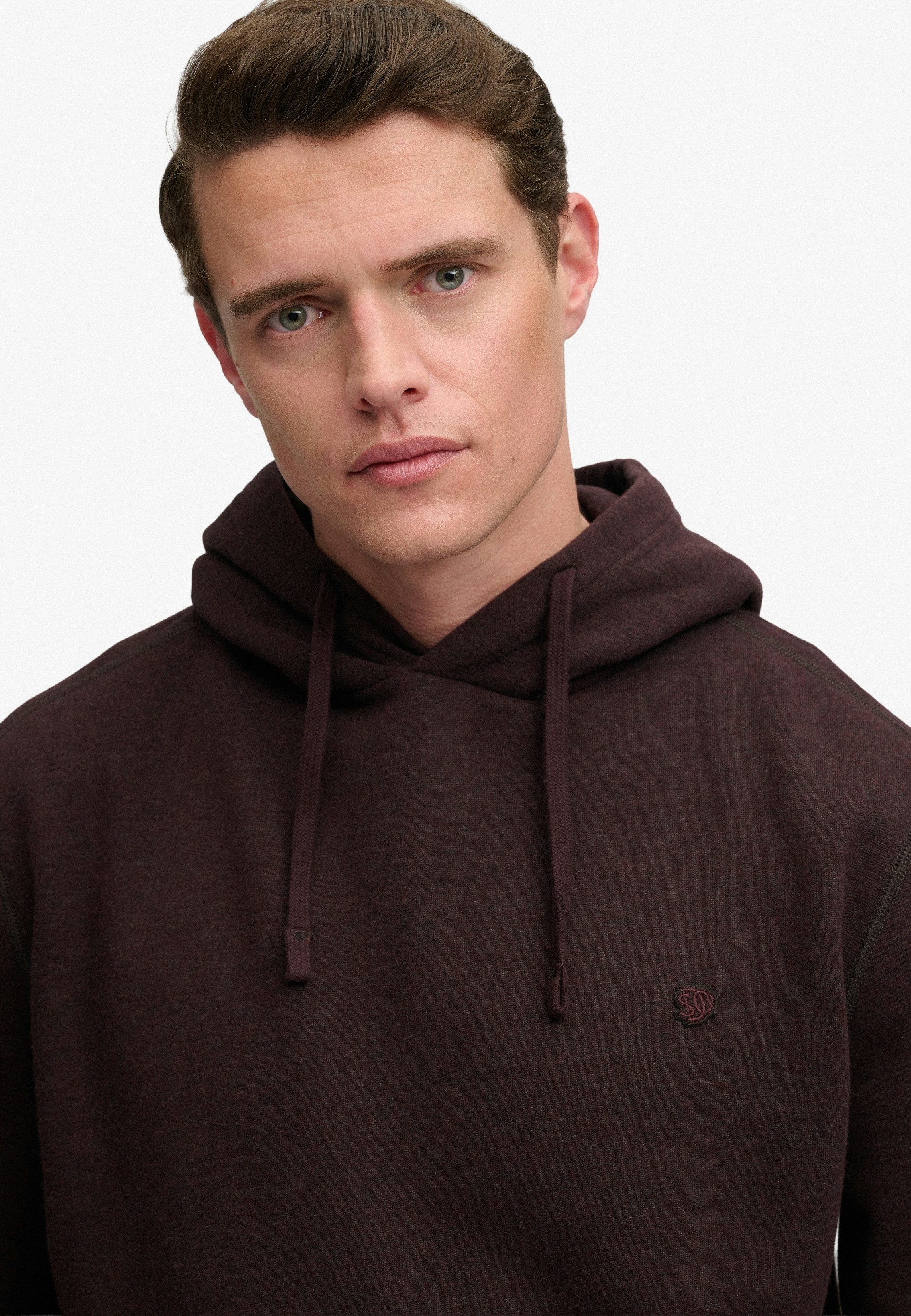 Superdry Kapuzensweatshirt ESSENTIAL SDCO LOGO HOOD Baumwollmischung, regular fit