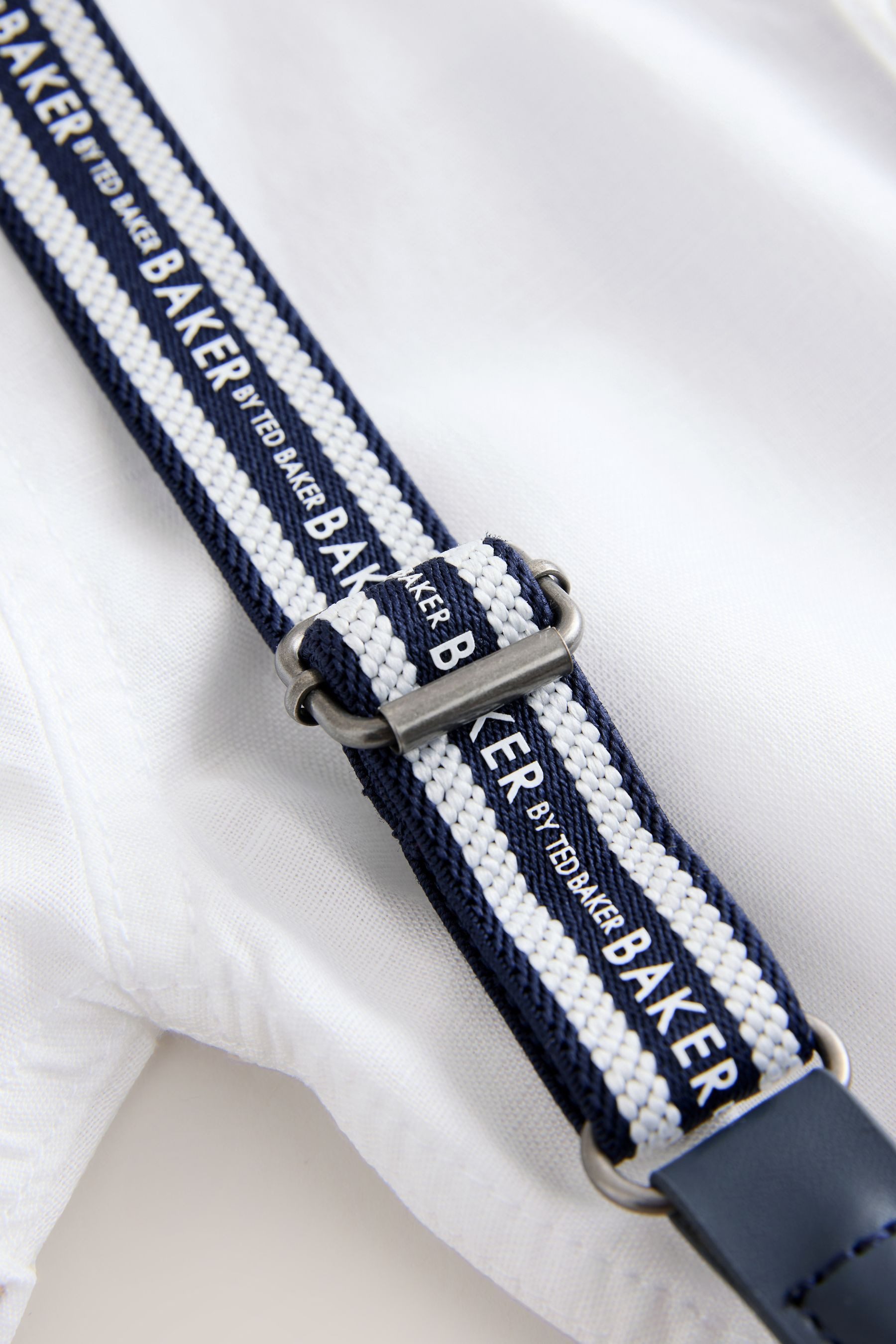 Baker by Ted Baker Hemd & Hose Baker by Ted Baker Hemd, Hose und Hosenträger (3-tlg)
