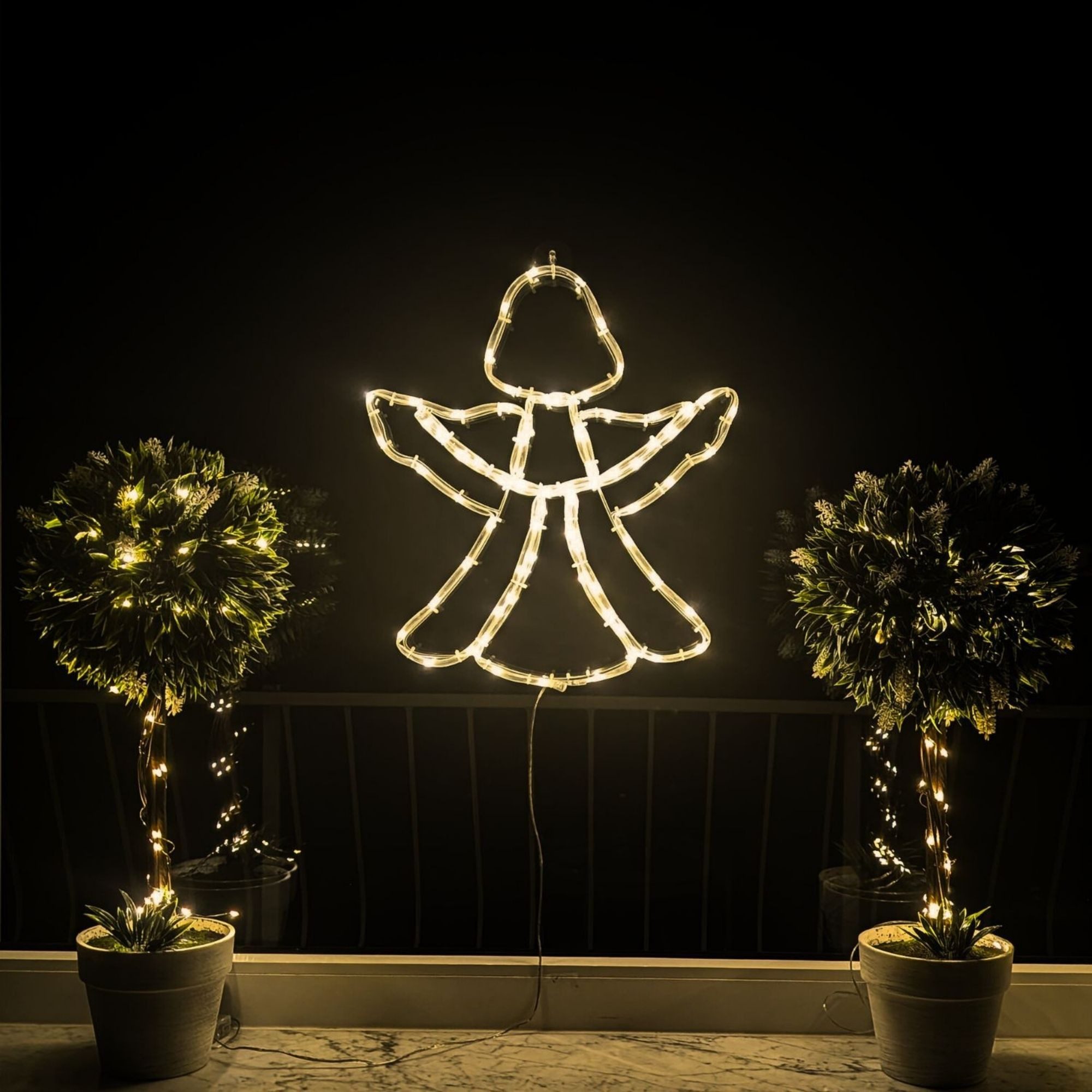 Kamelio LED Fensterbild LED Fensterdeko Weihnachten mit Timer und Batterie Fensterbild, LED, warmweiß