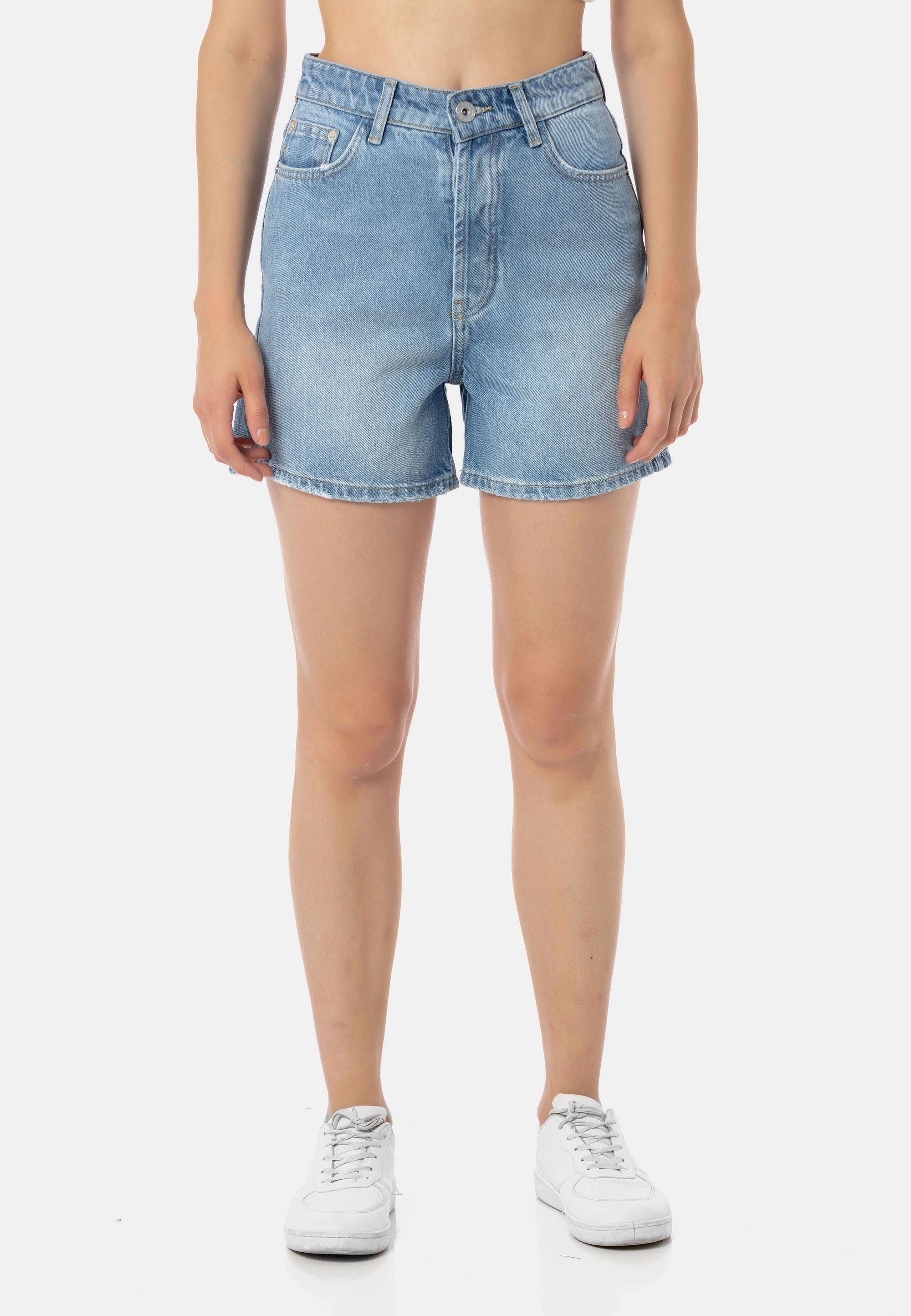 5-Pocket-Style klassischem Willenhall RedBridge hellblau mit Shorts