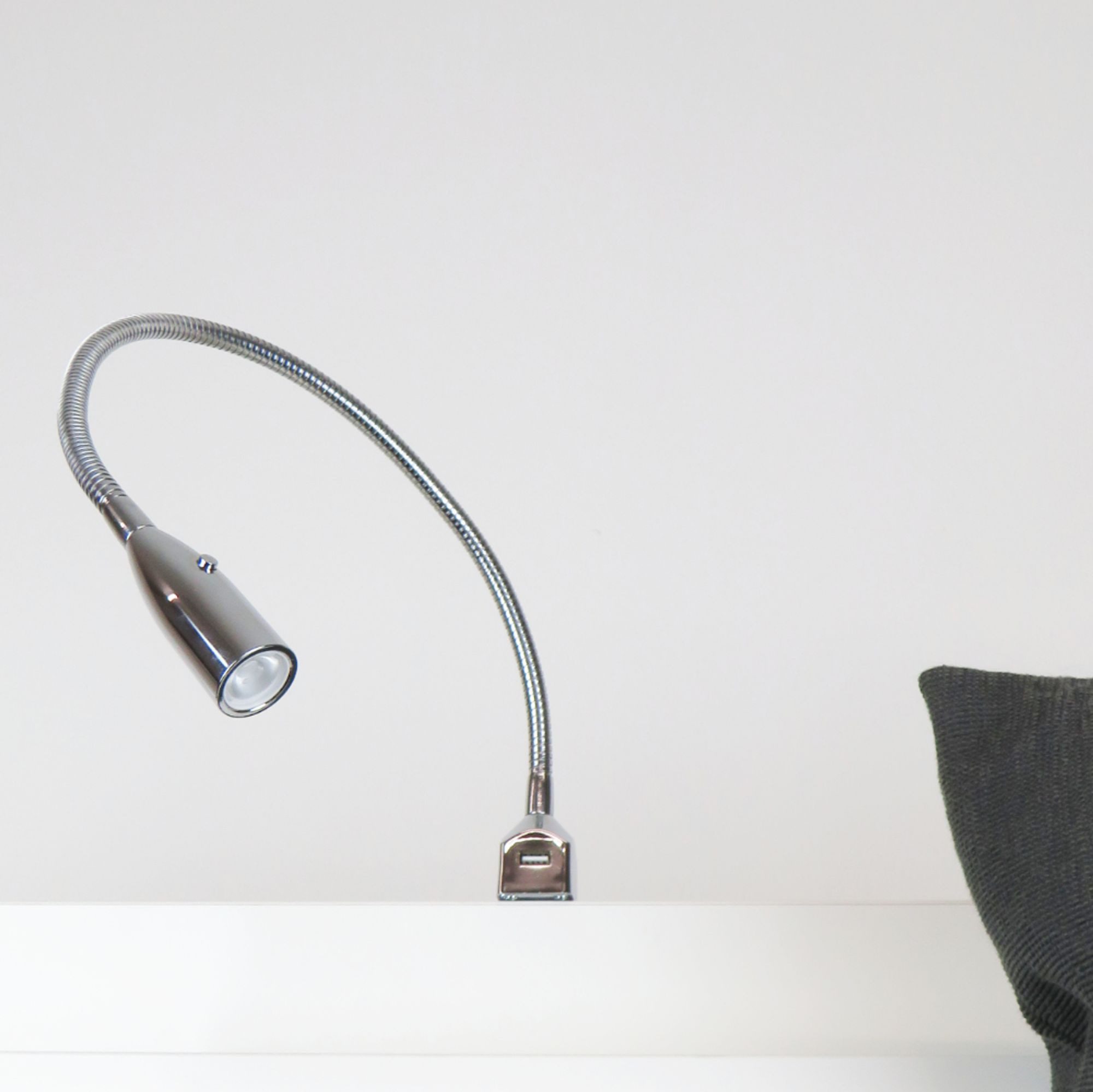 kalb Bettleuchte Flexible LED Leuchte inkl. USB Ladefunktion verchromt, 2er Set chrom, warmweiß