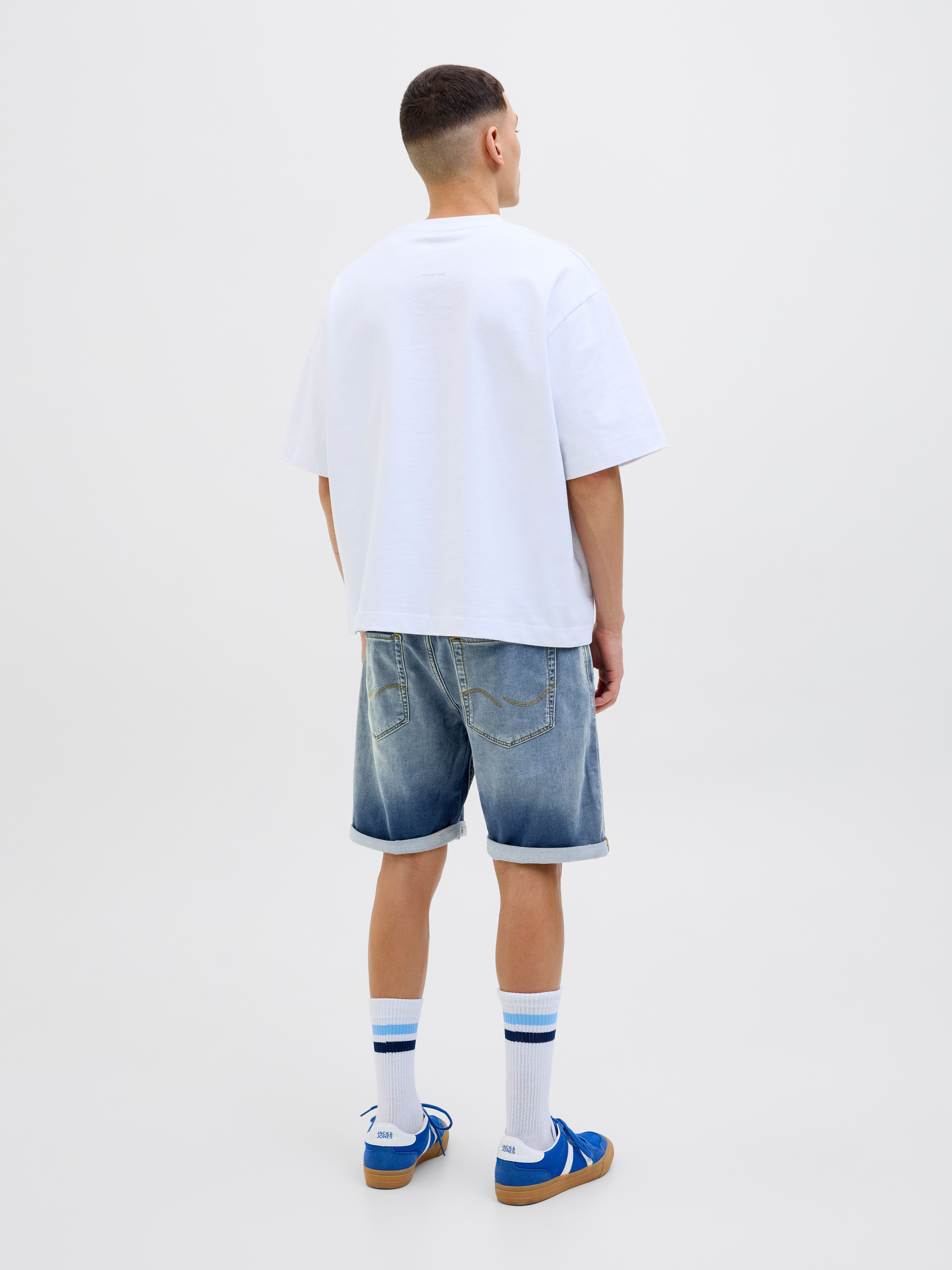 Jack & Jones Shorts JJIRICK mit Aufschlag und Knopfverschluss für den Sommer unifarben, regular fit, Web, Five-Pocket-Stil, elastisch
