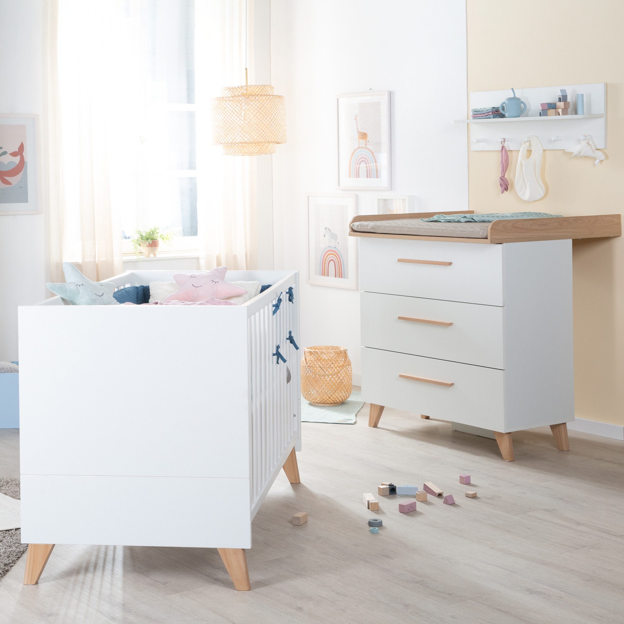 roba® Babymöbel-Set Leon - aus Holz - in Weiß mit Dekor Othello Eiche, (2-t günstig online kaufen