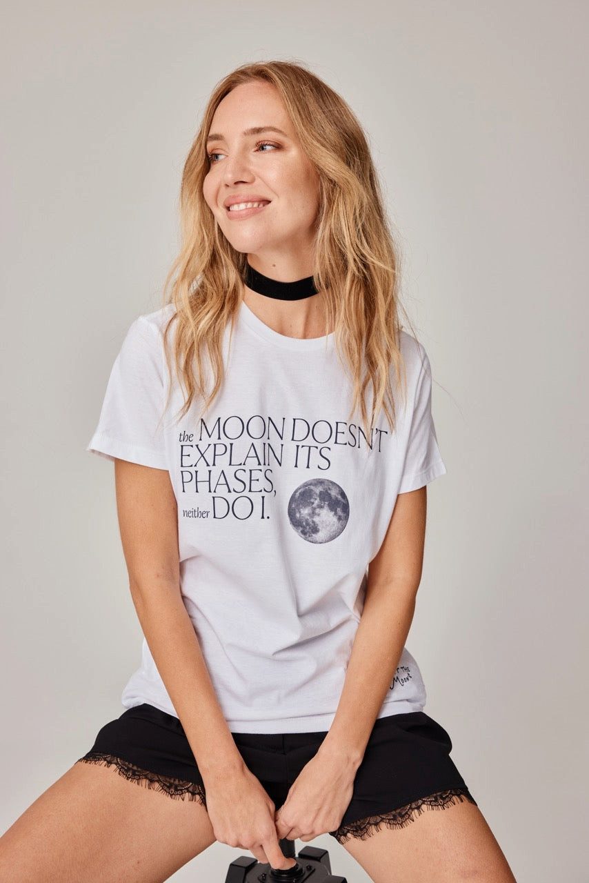 I want the Moon T-Shirt The Moon Doesn’t Explain Its Phases (1-tlg) Oversized mit Statement-Print in tiefem Moon Grey