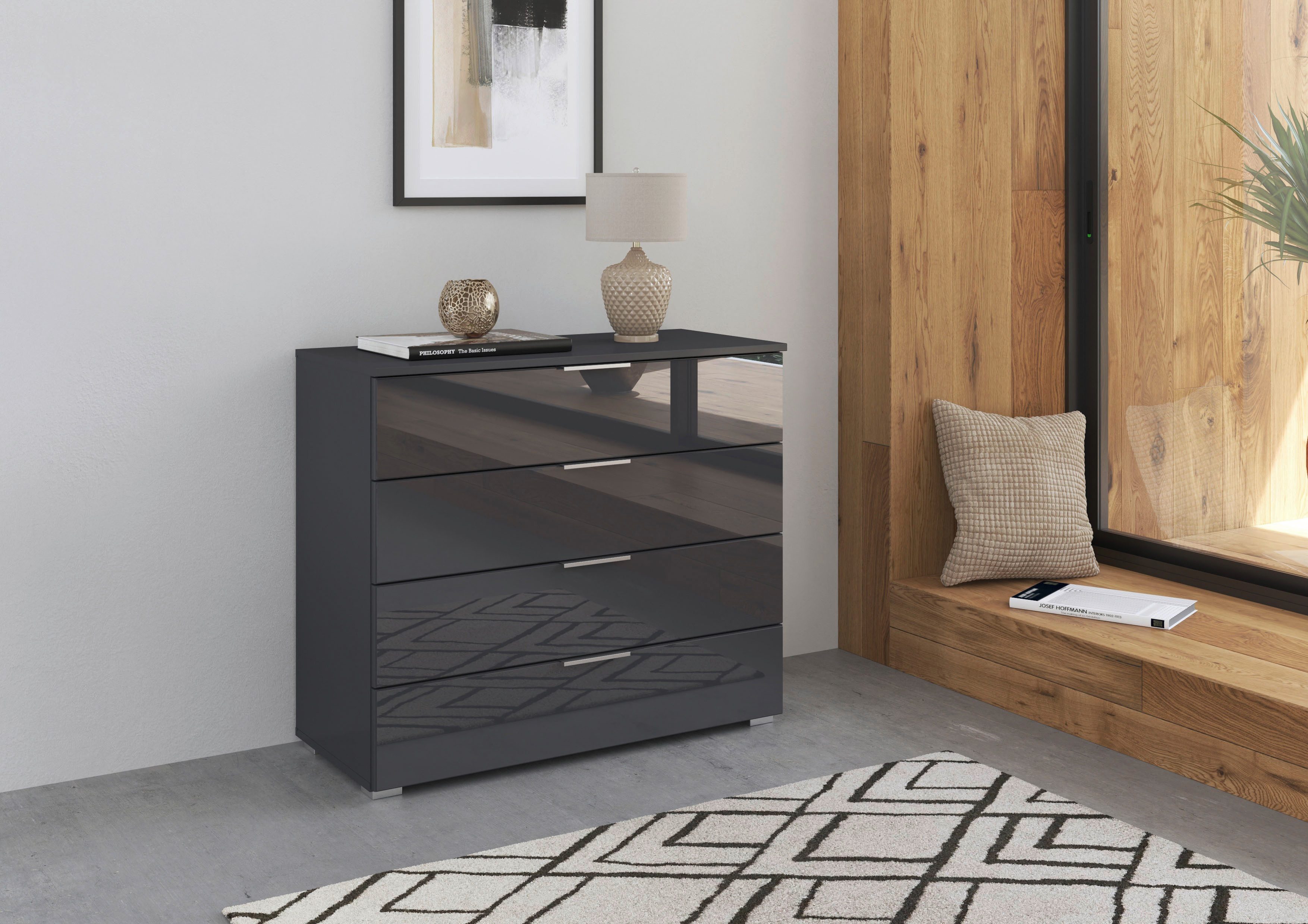 OTTO home Schubkastenkommode Sideboard Schubladenkommode Schubladenkommode AGORDO mit Glasfront (in zwei Griff-Farben, Breite 80 cm), vier große und geräumige Schubladen mit viel Stauraum MADE IN GERMANY