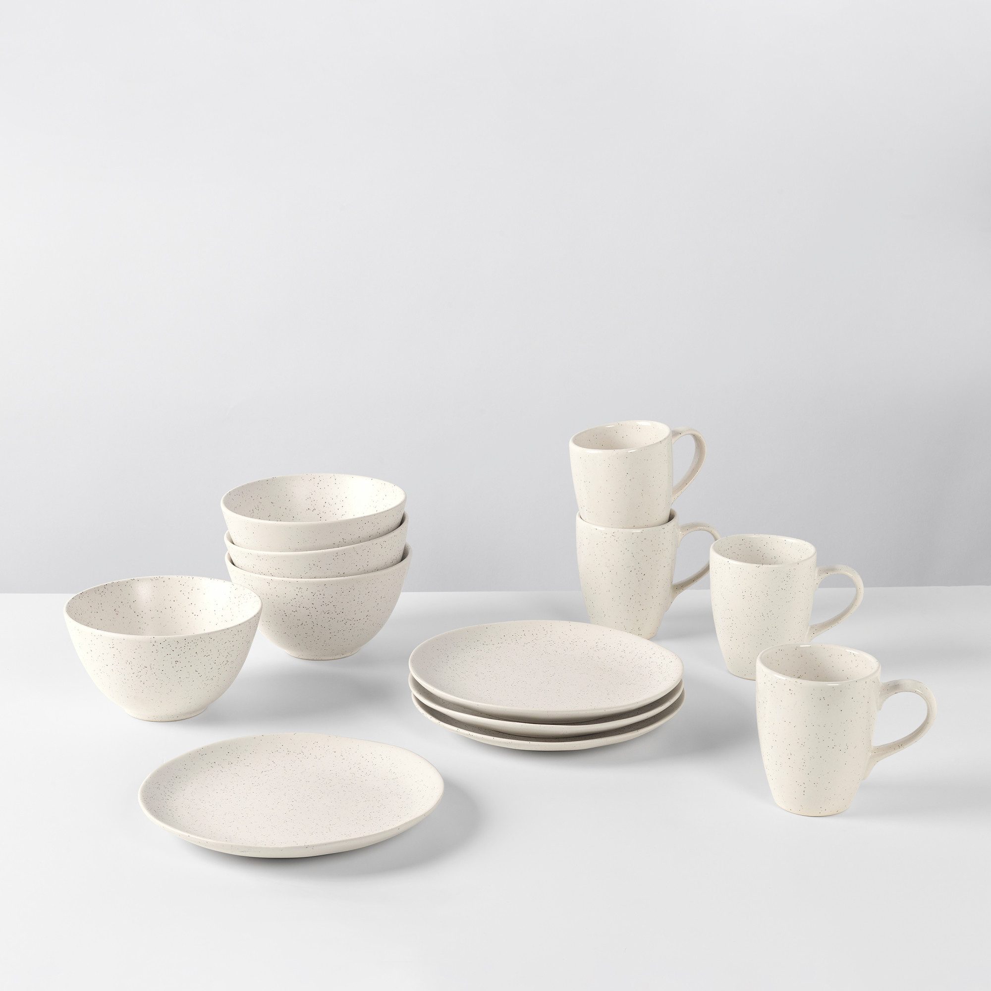 Broste Copenhagen Geschirr-Set Broste Copenhagen Nordic Vanilla Frühstücksset für vier 12 Teile, 4 Personen, Reaktiv Glasiertes Steingut