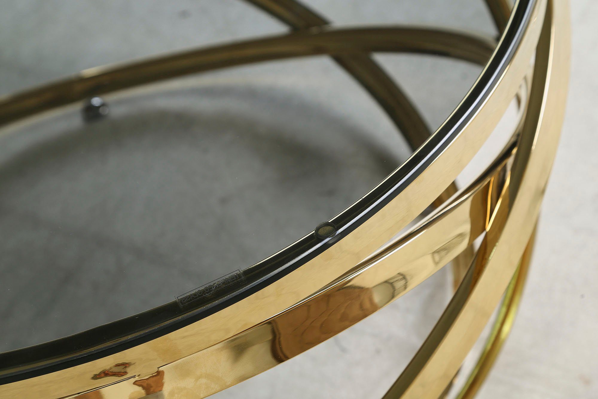 SalesFever Couchtisch mit Design-Gestell in Stainless Steel für stilvolles Wohnen, Gestell gefertigt aus rostfreiem Edelstahl