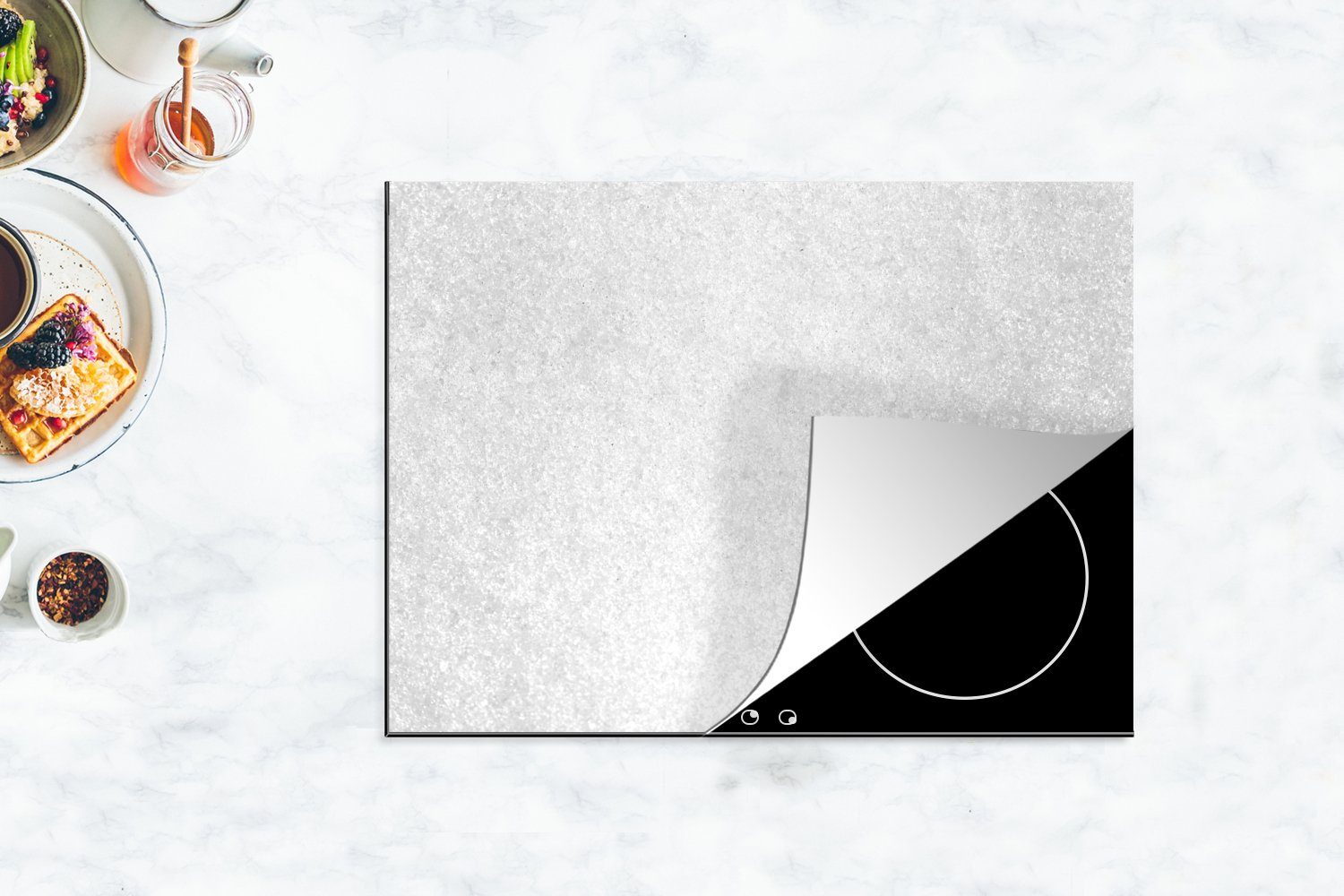 cm, nutzbar, tlg), weiß, schwarz Fenster einem Arbeitsfläche auf Eisschicht 70x52 und Ceranfeldabdeckung Vinyl, (1 Mobile Herdblende-/Abdeckplatte MuchoWow -