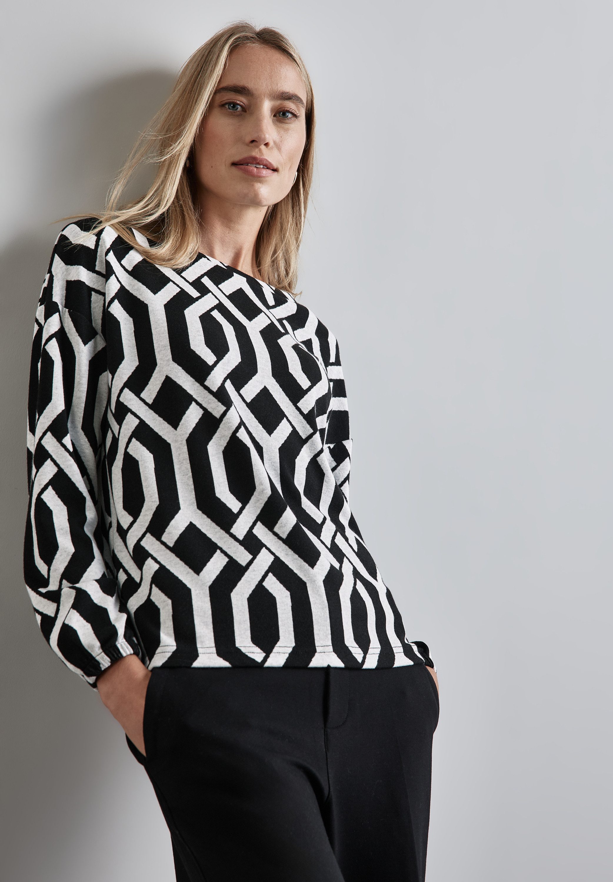 STREET ONE Langarmshirt mit grafischem Muster