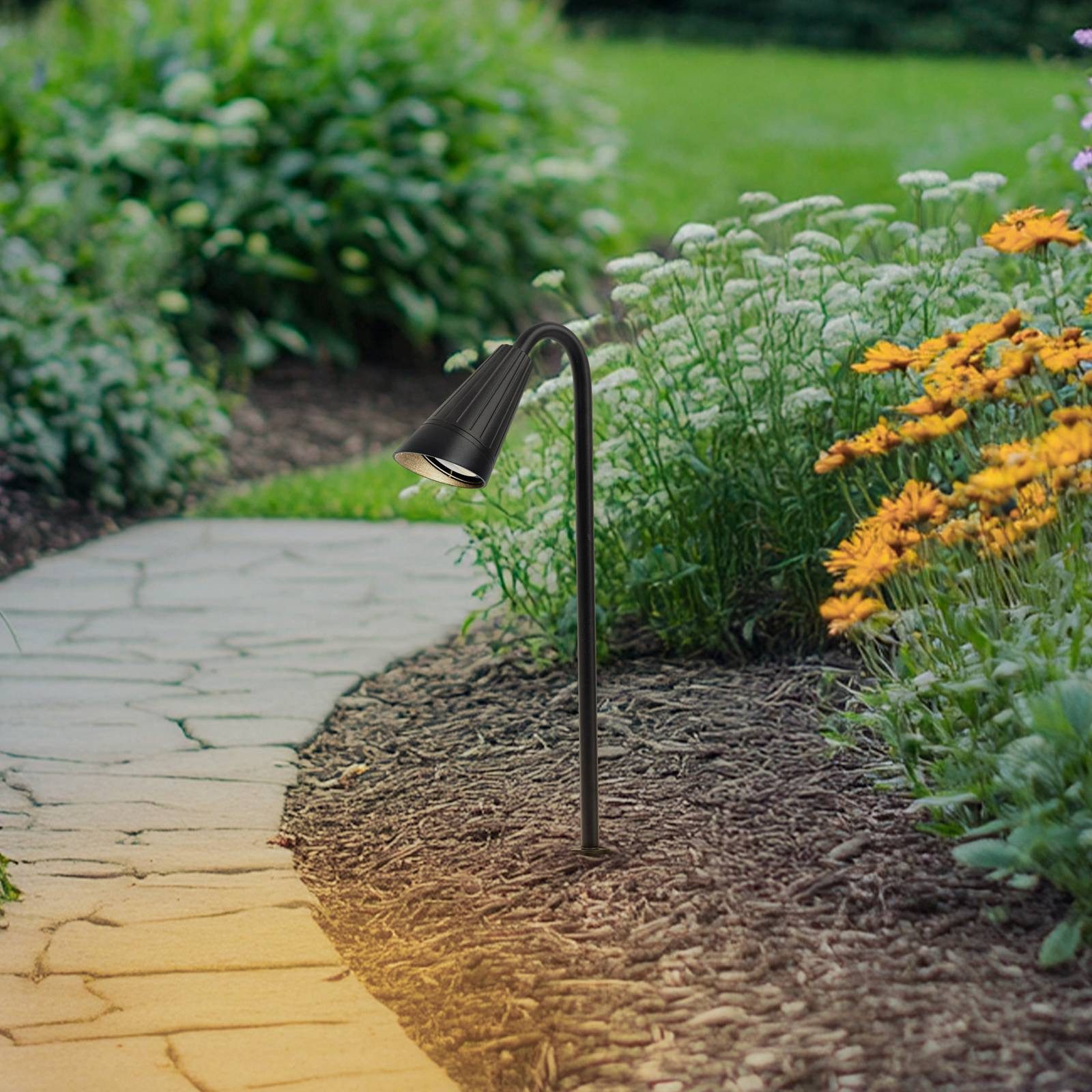 Lindby Bodenleuchte Sorvete