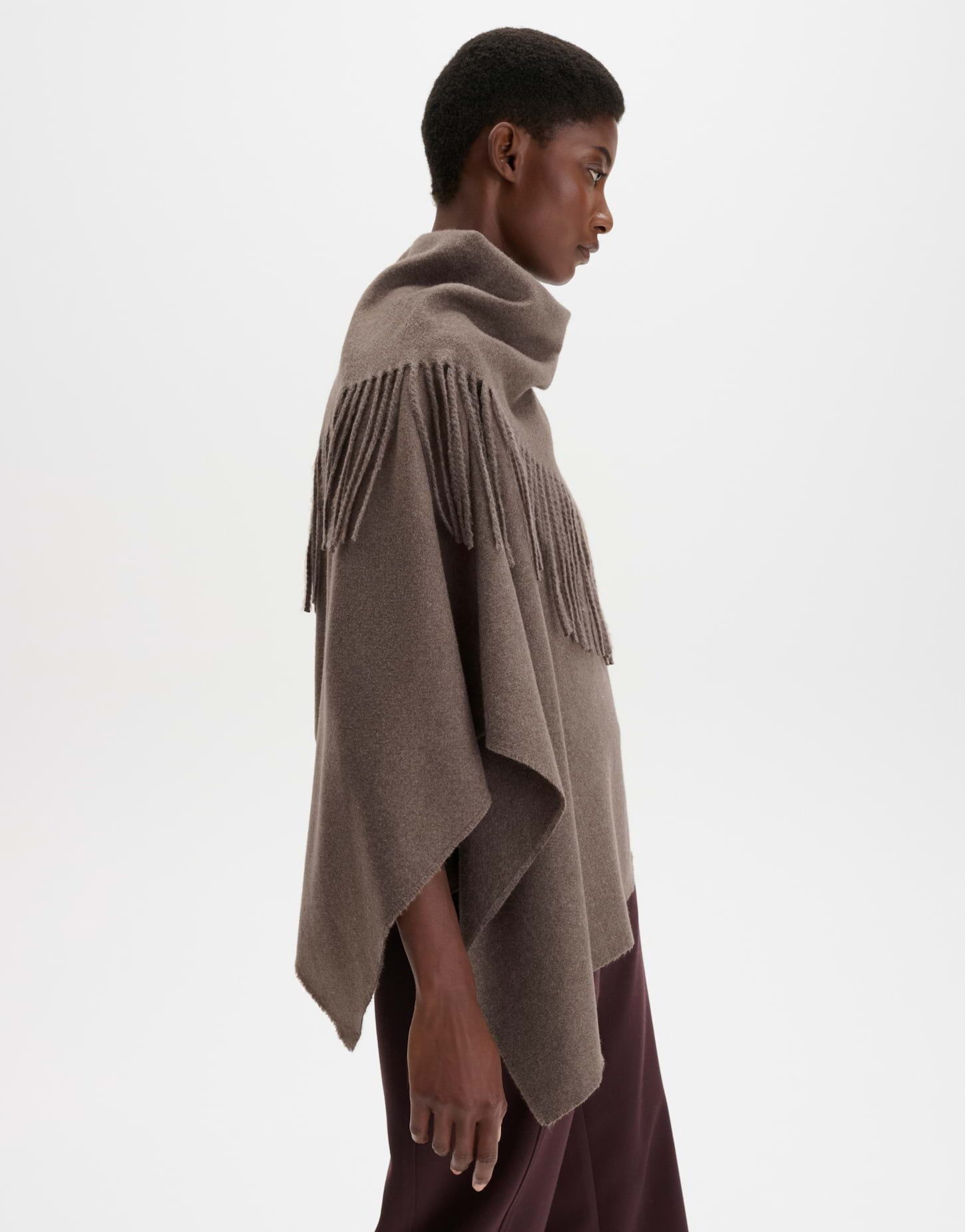 someday Poncho Birula cape aus weich fließender Webware Quadratische Form mit weich fließendem Fall zum Drapieren – Bild 5 von 5