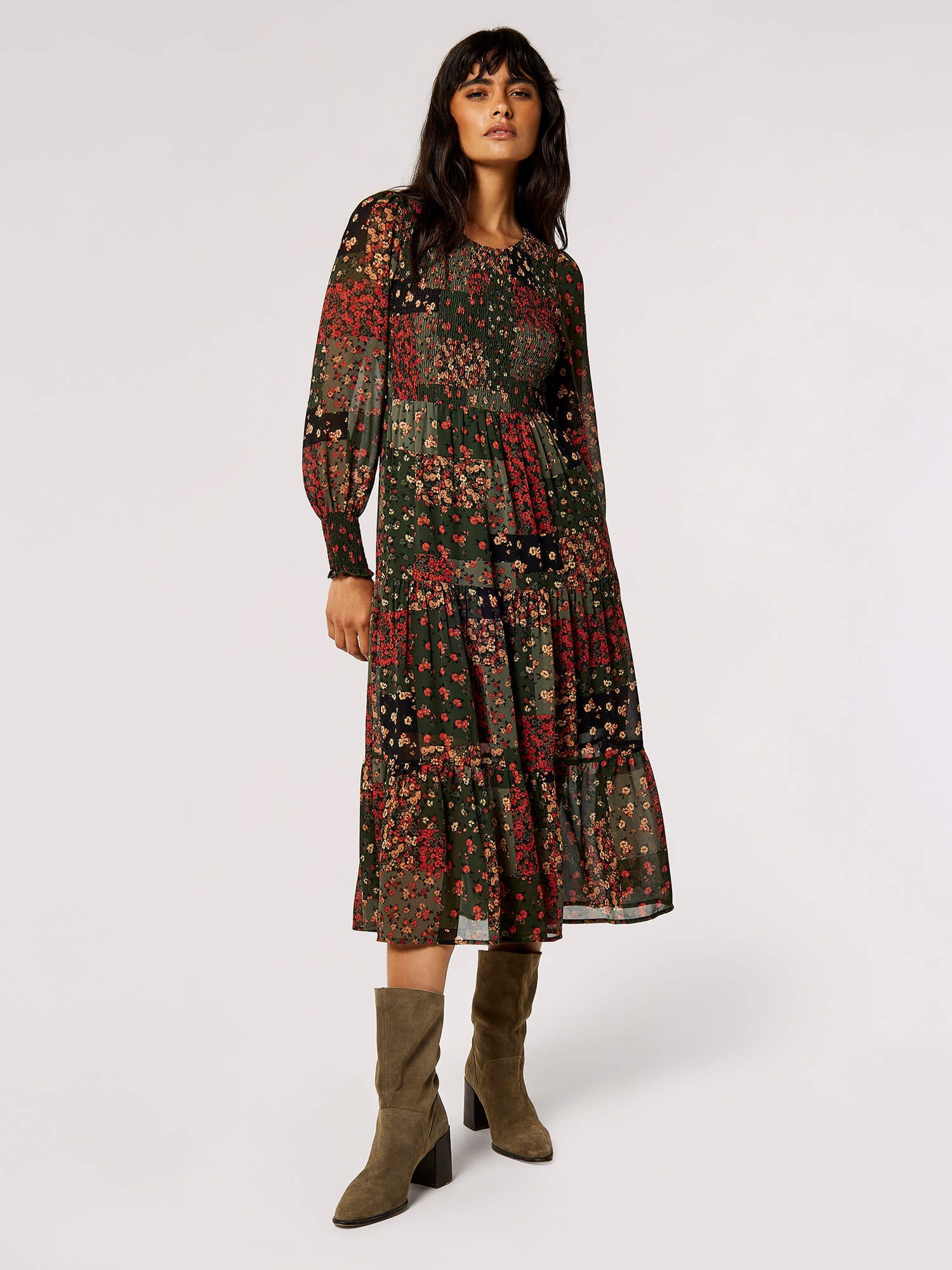 Apricot Druckkleid Chiffonkleid, (1-tlg) mit Smokdetails günstig online kaufen