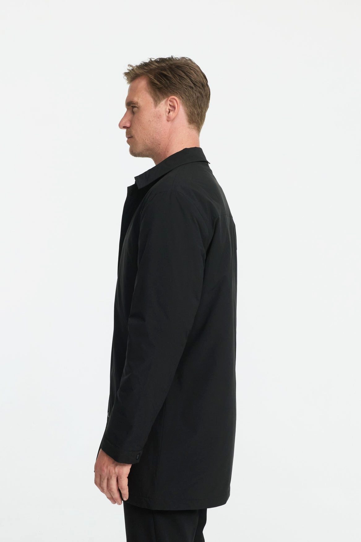 ZUITABLE Wintermantel 211900-900 DiMomo 211900-900, Black Leichte, lange Outdoor-Jacke im cleanen Look