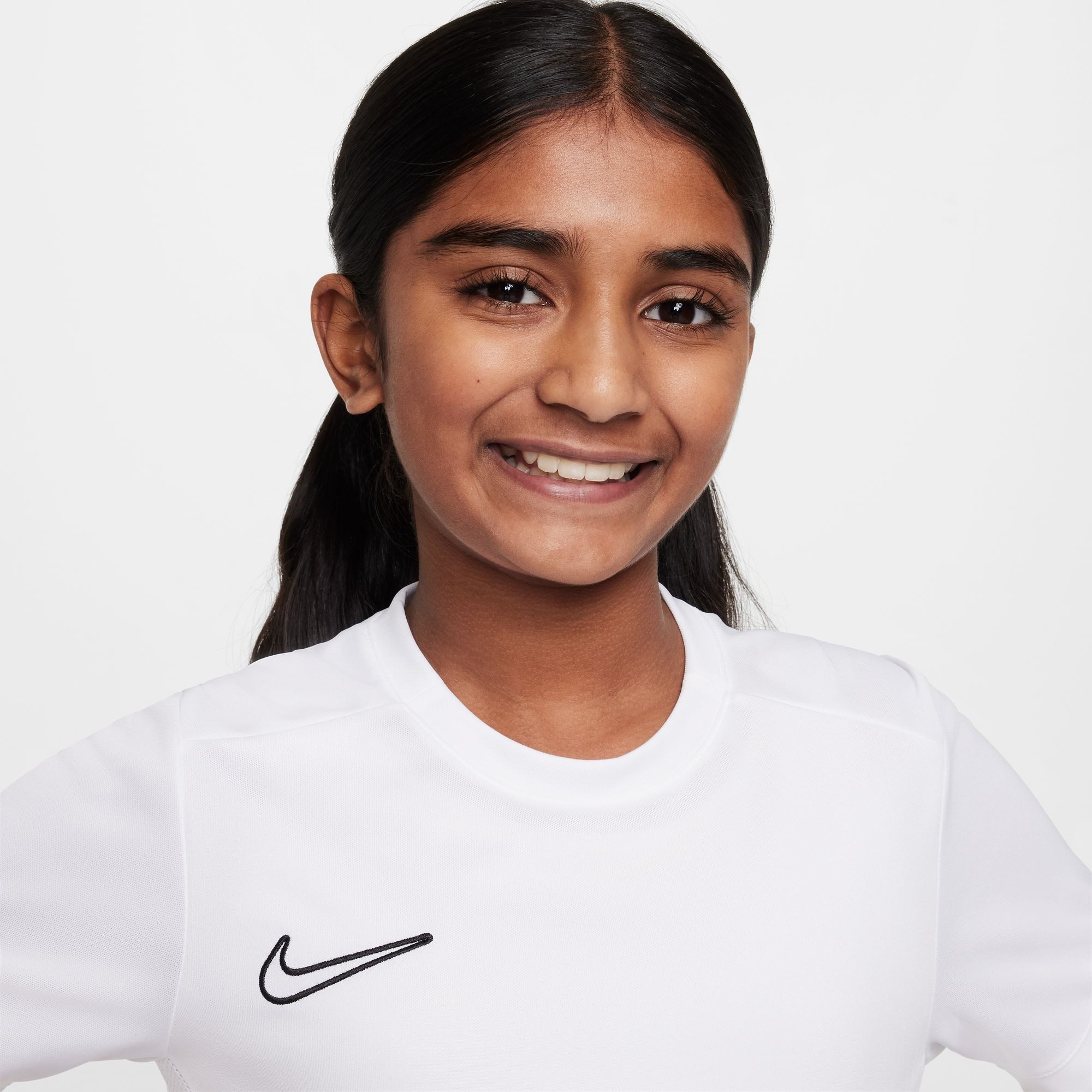 Nike Trainingsshirt Nike Academy Big Kids' Dri-FIT Soccer Top Für Kinder und Jugendliche