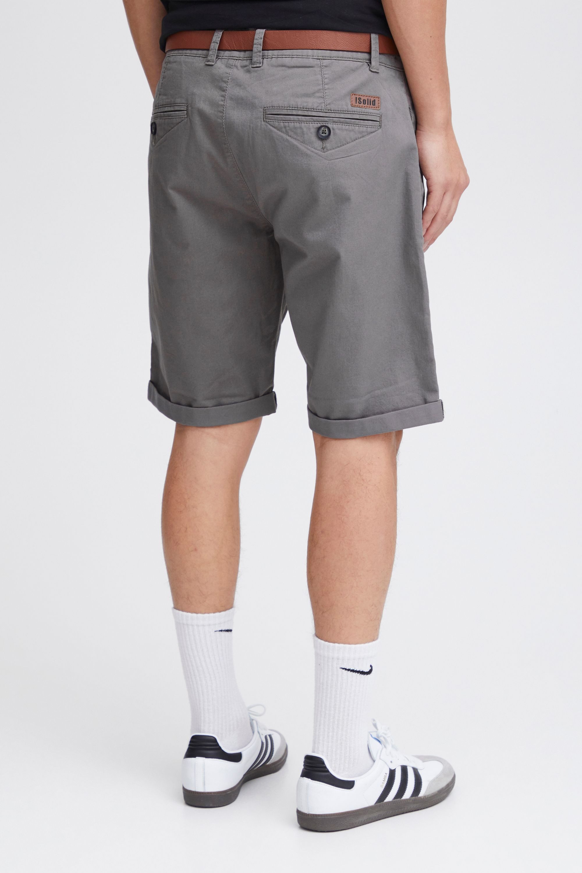 !Solid Chinoshorts SDMontijo Kurze Hose mit Gürtel