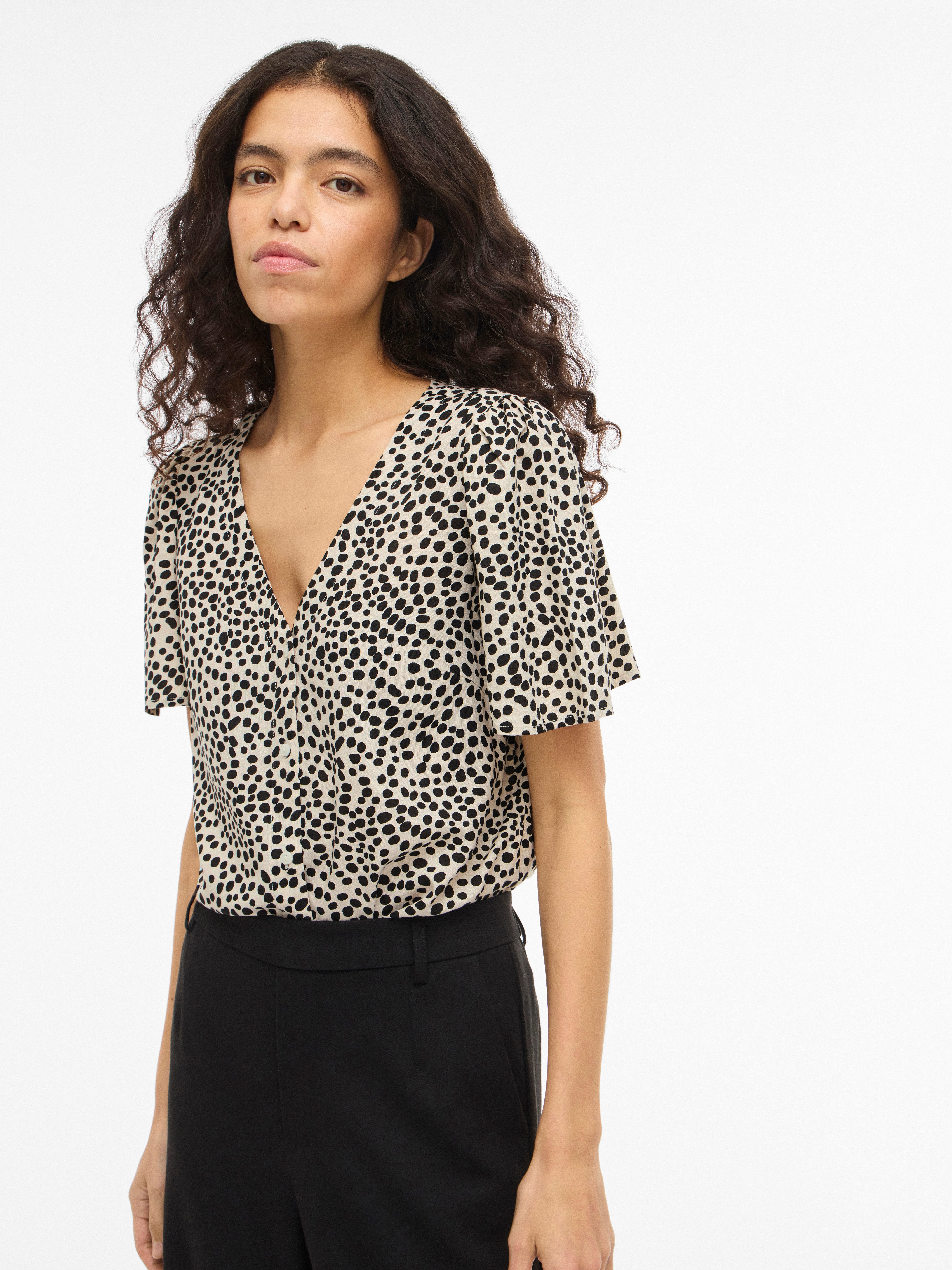 Vila Hemdbluse VIGRACE V-NECK S/S SHIRT - NOOS