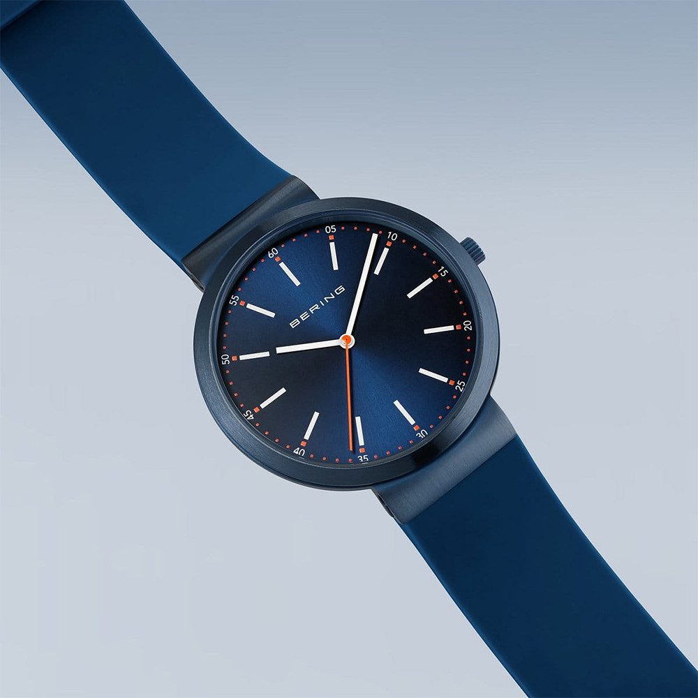 Bering Quarzuhr Bering Classic blau glänzend 10141-397 10141-397, Hochwertiges Produkt mit zeitlosem Design, sorgfältiger Verarbeitung – Bild 5 von 5